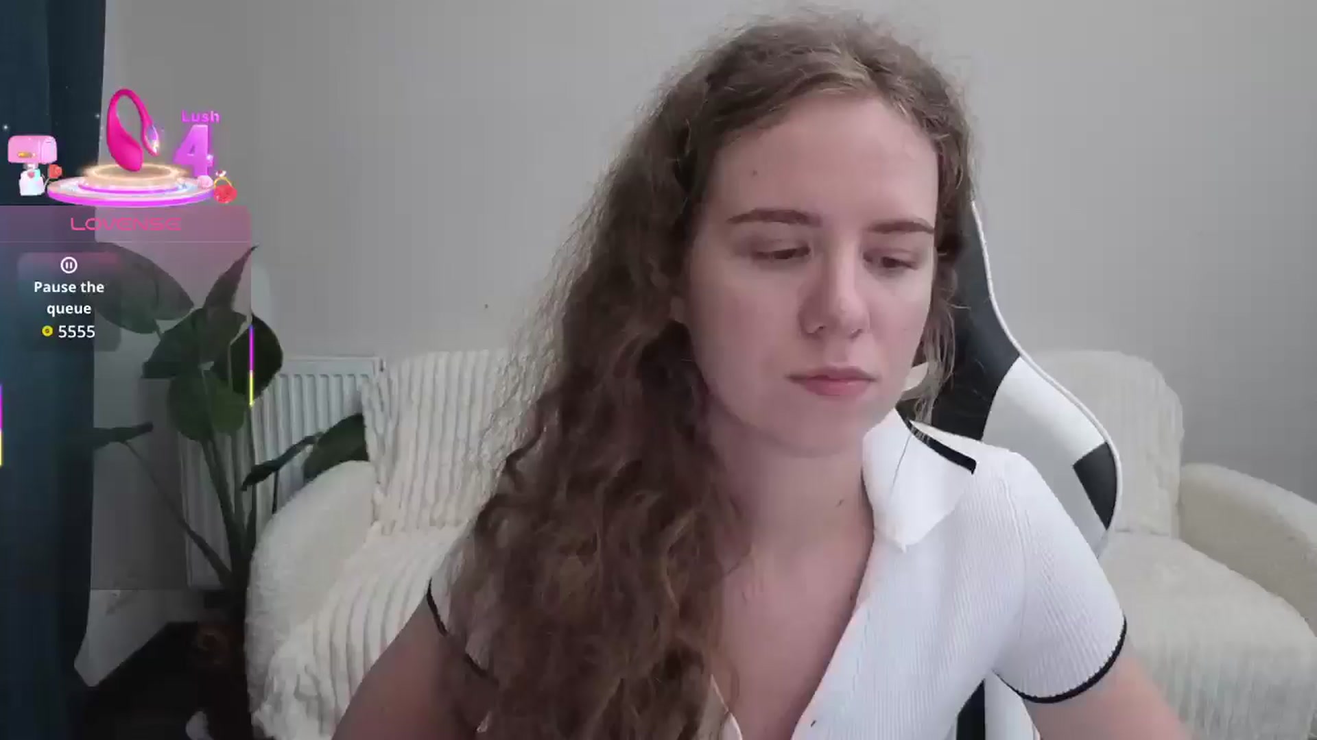Gallery image thumbnail from BlueFlowerr's myfreecams stream on, 09/07/2025, 21:17 image 1 of 20
