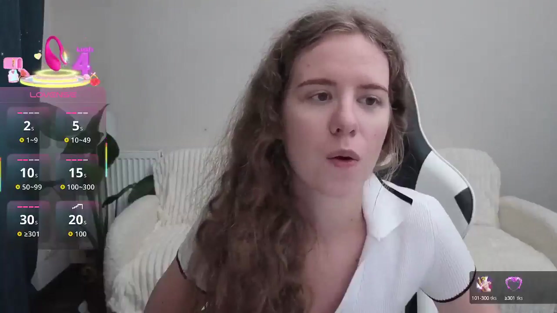 Gallery image thumbnail from BlueFlowerr's myfreecams stream on, 09/07/2025, 21:17 image 2 of 20