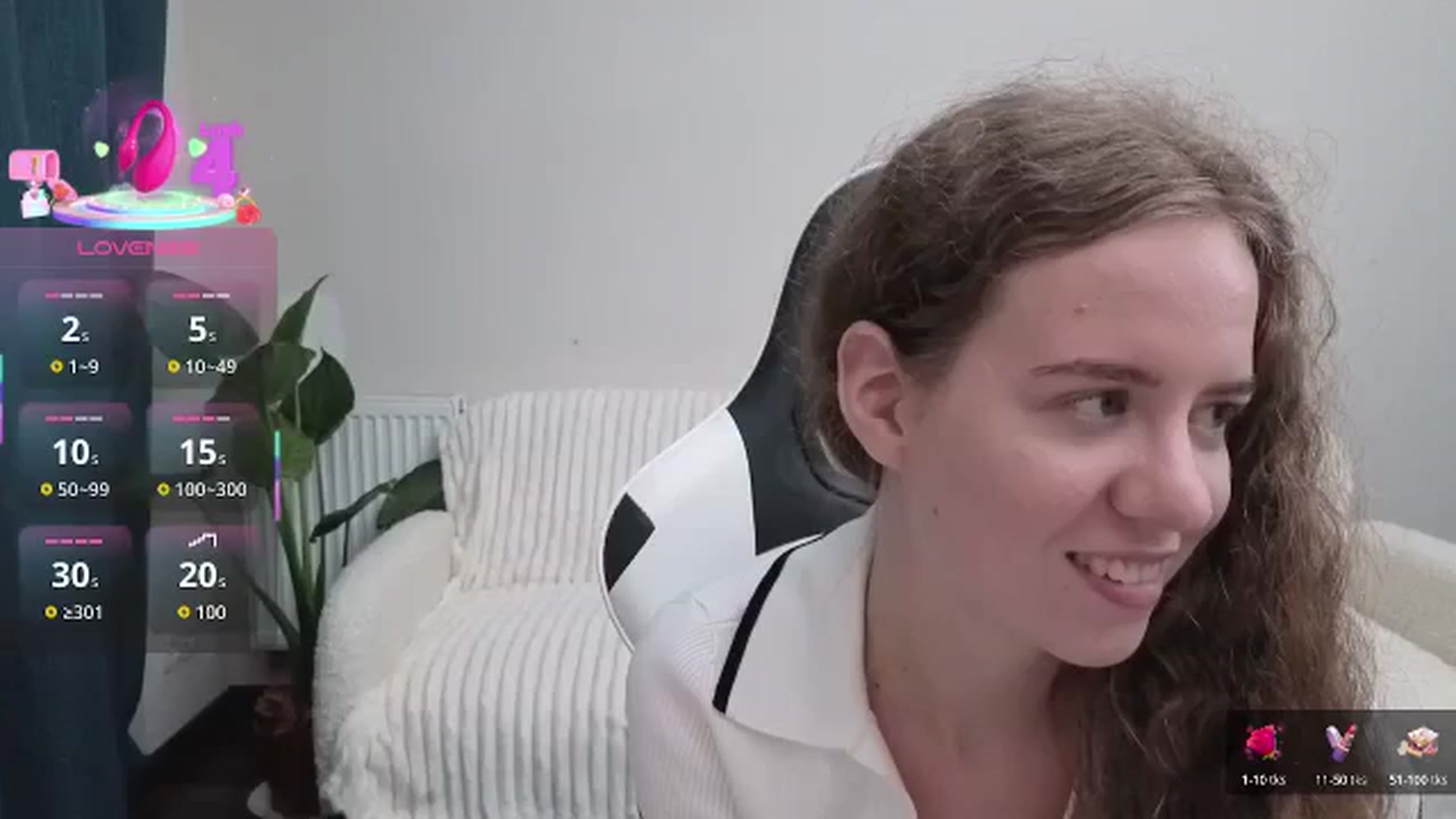 Gallery image thumbnail from BlueFlowerr's myfreecams stream on, 09/07/2025, 21:17 image 14 of 20
