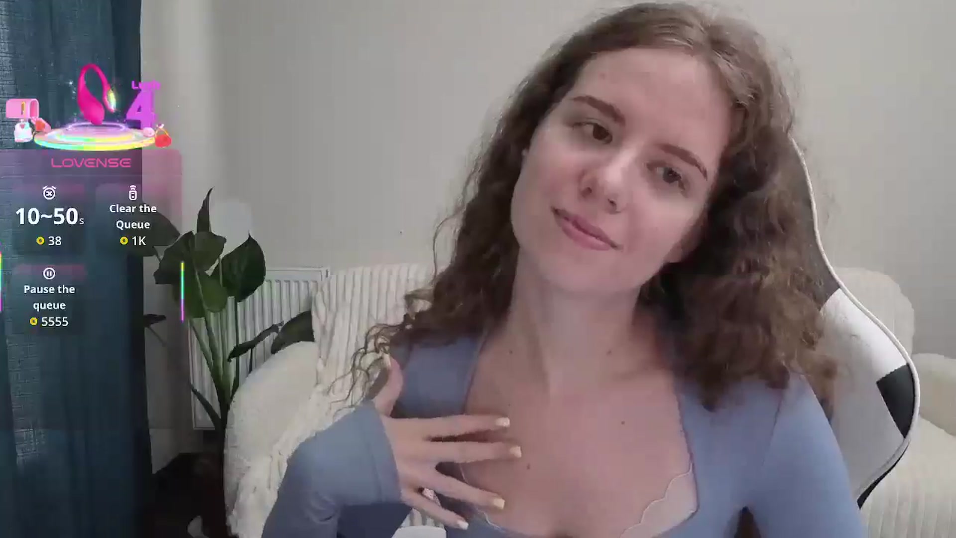 Gallery image thumbnail from BlueFlowerr's myfreecams stream on, 09/09/2025, 14:58 image 16 of 20