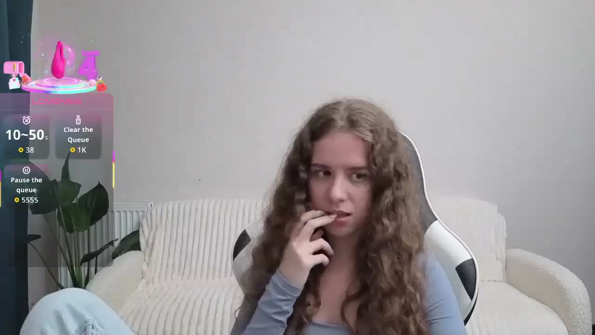 Gallery image thumbnail from BlueFlowerr's myfreecams stream on, 09/09/2025, 20:26 image 3 of 20