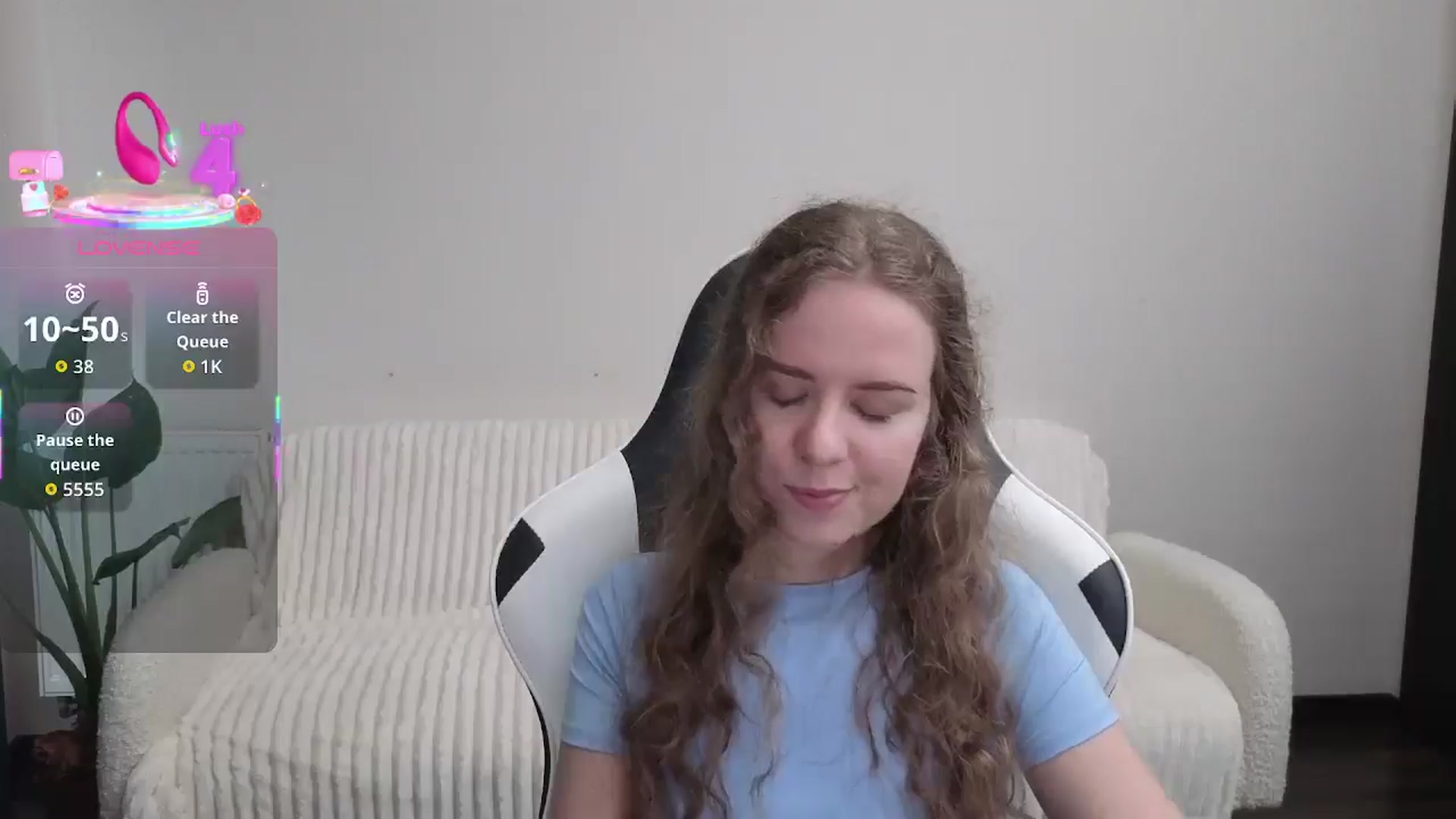 Gallery image thumbnail from BlueFlowerr's myfreecams stream on, 09/10/2025, 15:44 image 15 of 20