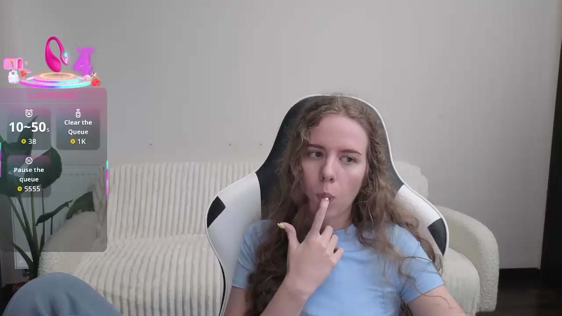 Gallery image thumbnail from BlueFlowerr's myfreecams stream on, 09/10/2025, 15:44 image 16 of 20