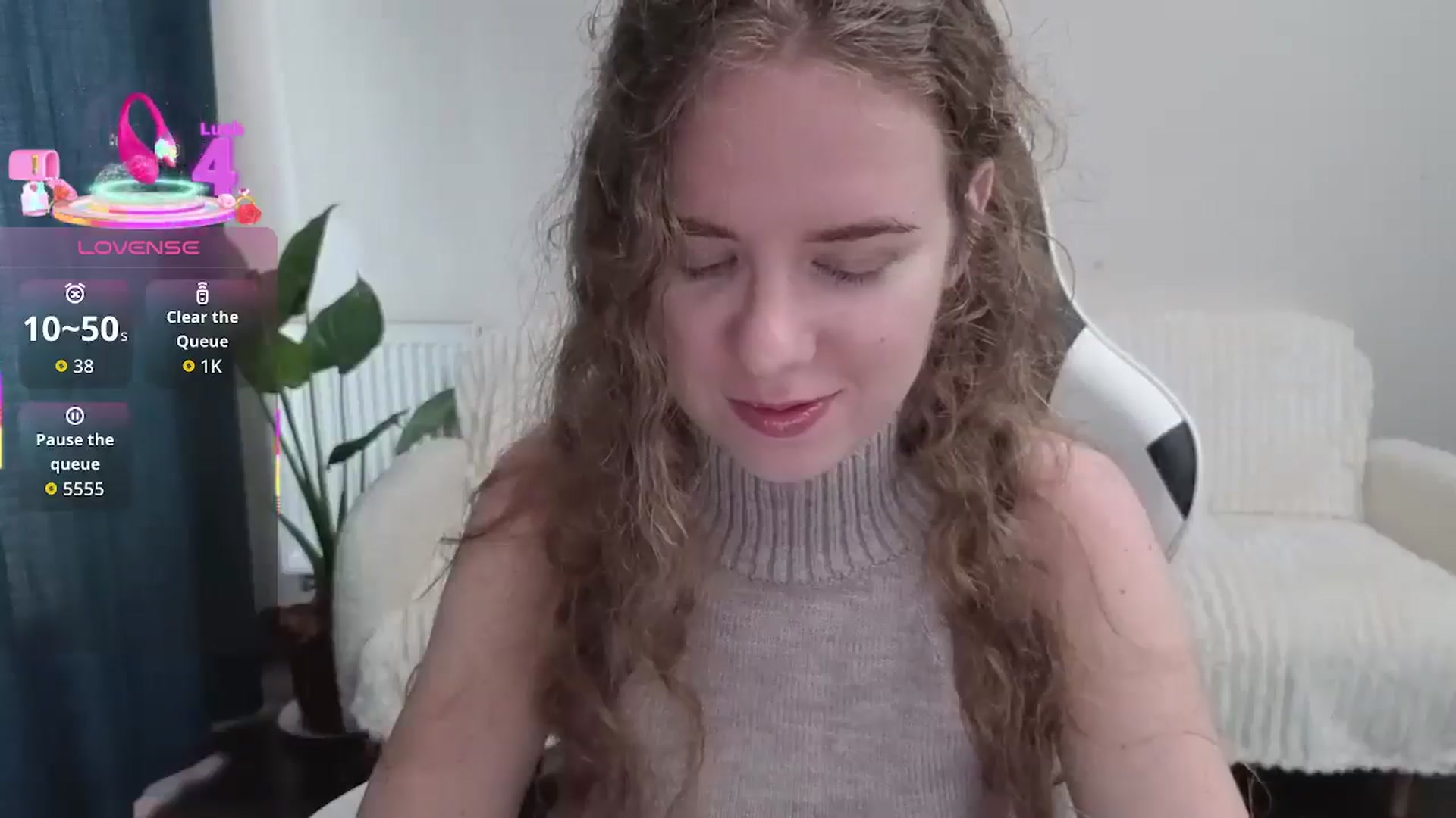Gallery image thumbnail from BlueFlowerr's myfreecams stream on, 09/11/2025, 14:56 image 4 of 20