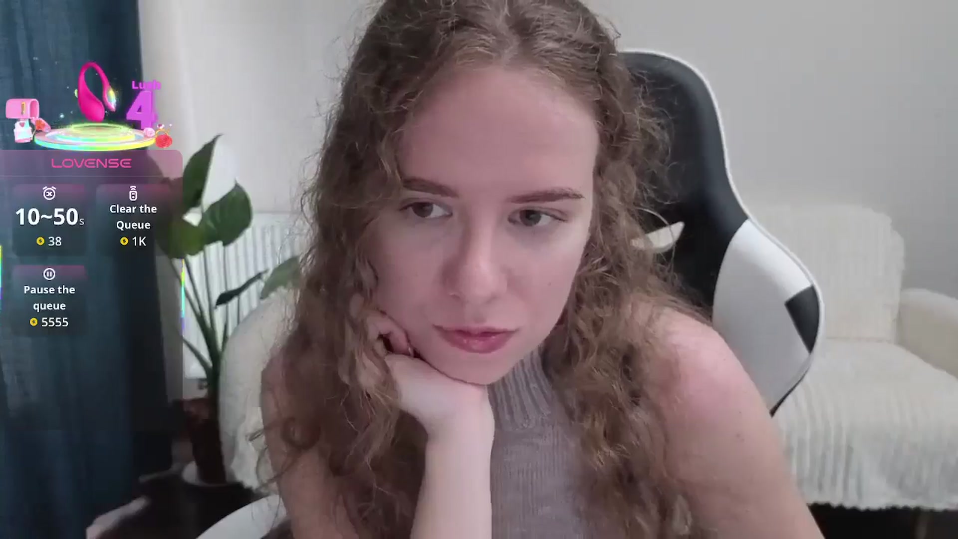 Gallery image thumbnail from BlueFlowerr's myfreecams stream on, 09/11/2025, 14:56 image 7 of 20