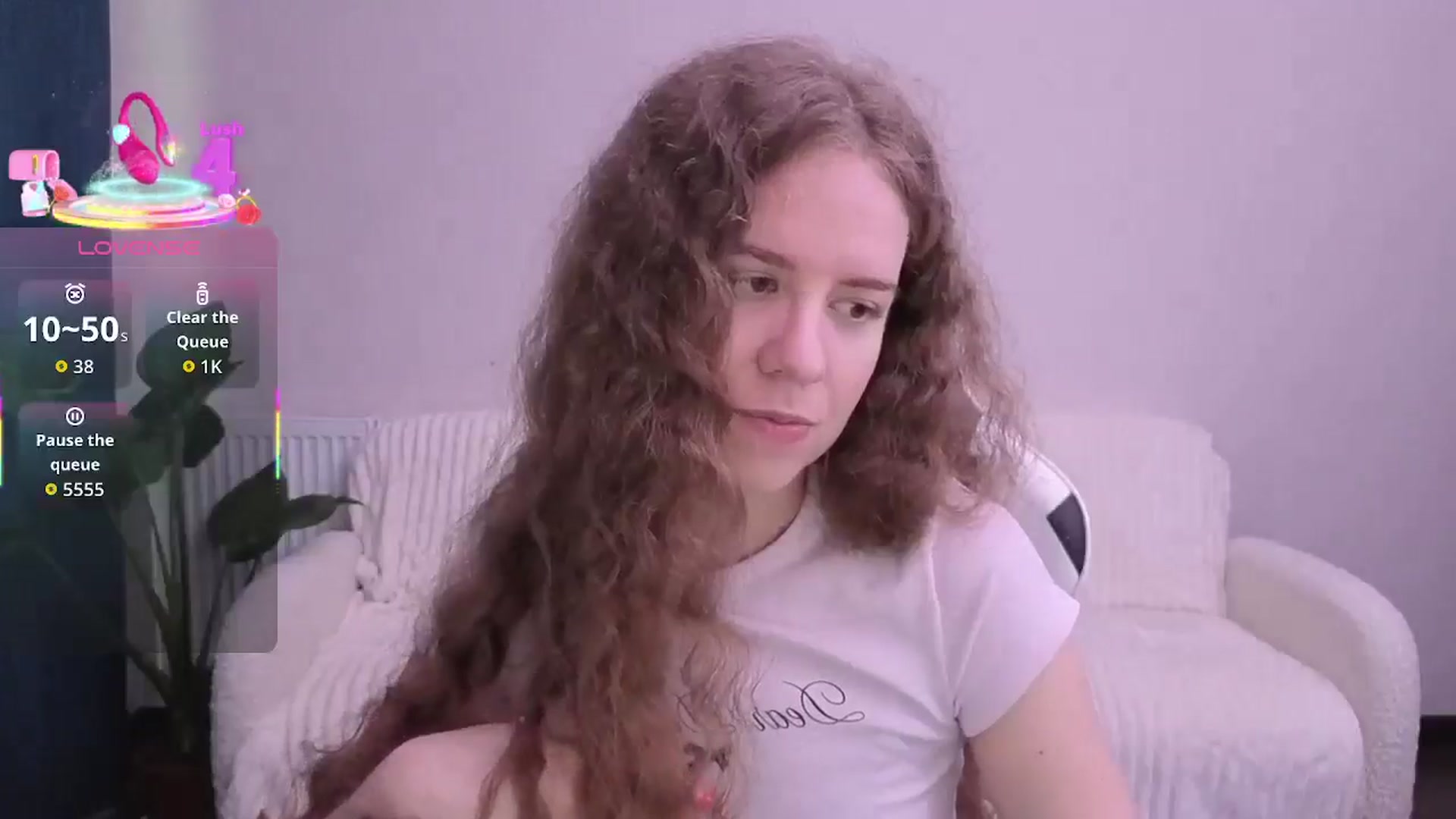 Gallery image thumbnail from BlueFlowerr's myfreecams stream on, 09/13/2025, 16:40 image 6 of 20