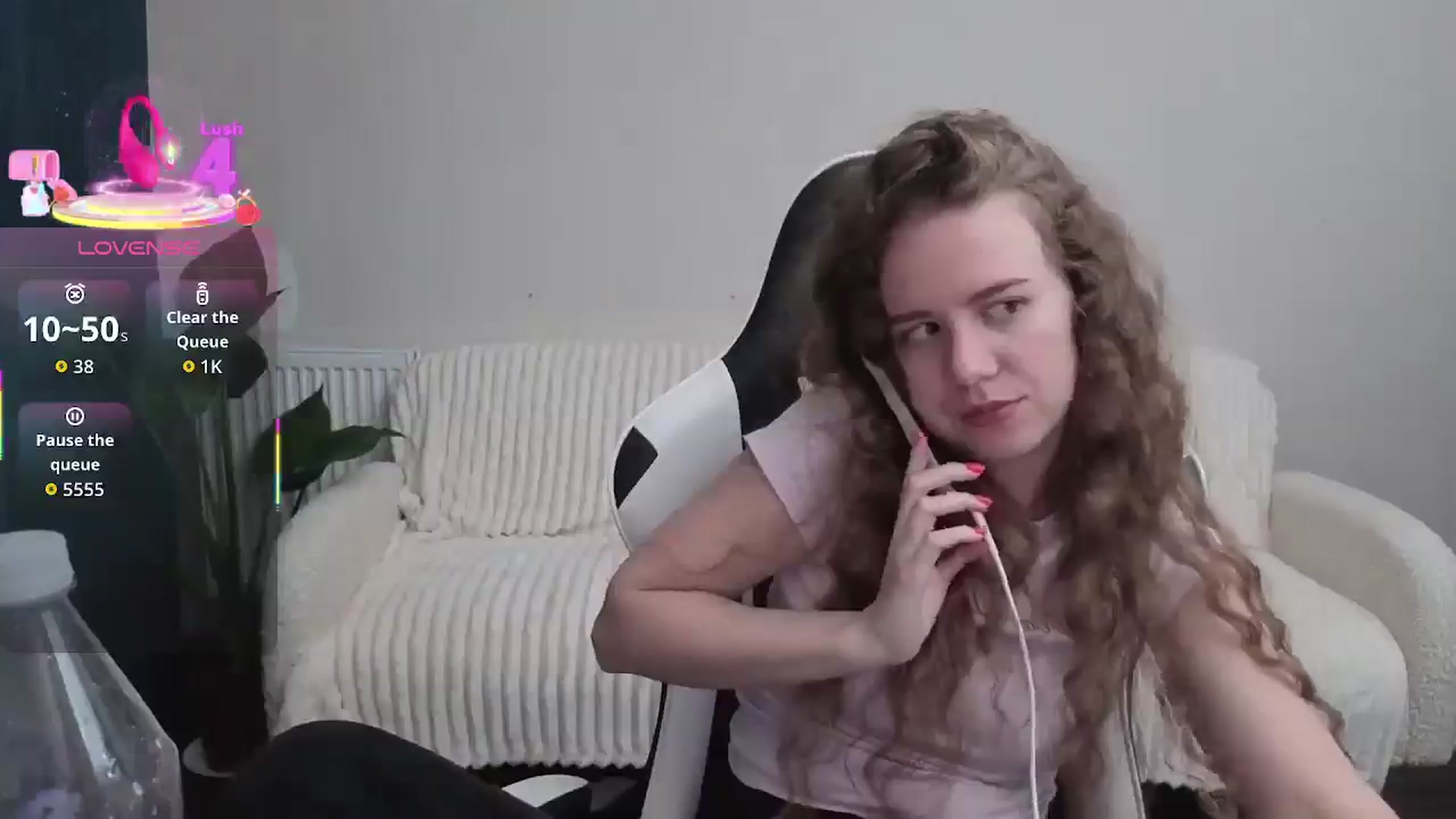 Gallery image thumbnail from BlueFlowerr's myfreecams stream on, 09/13/2025, 18:05 image 12 of 20