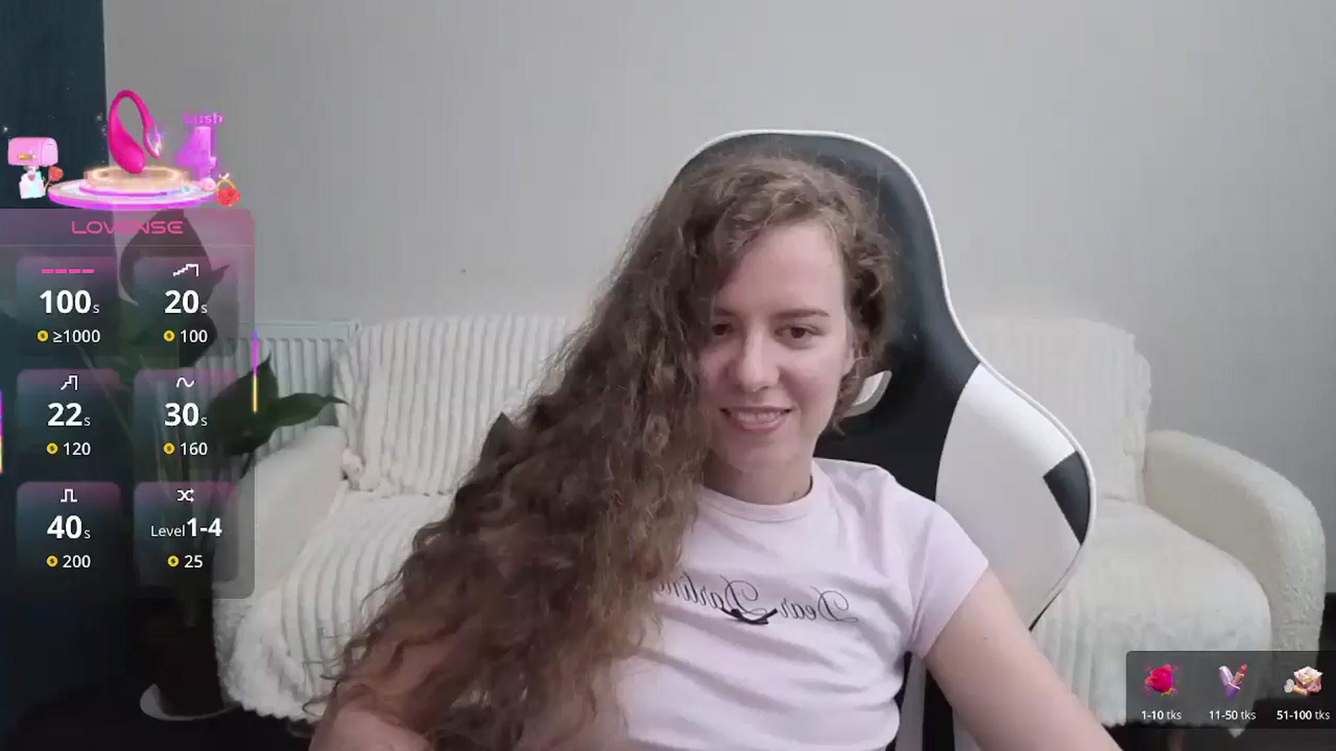Gallery image thumbnail from BlueFlowerr's myfreecams stream on, 09/13/2025, 21:49 image 18 of 20