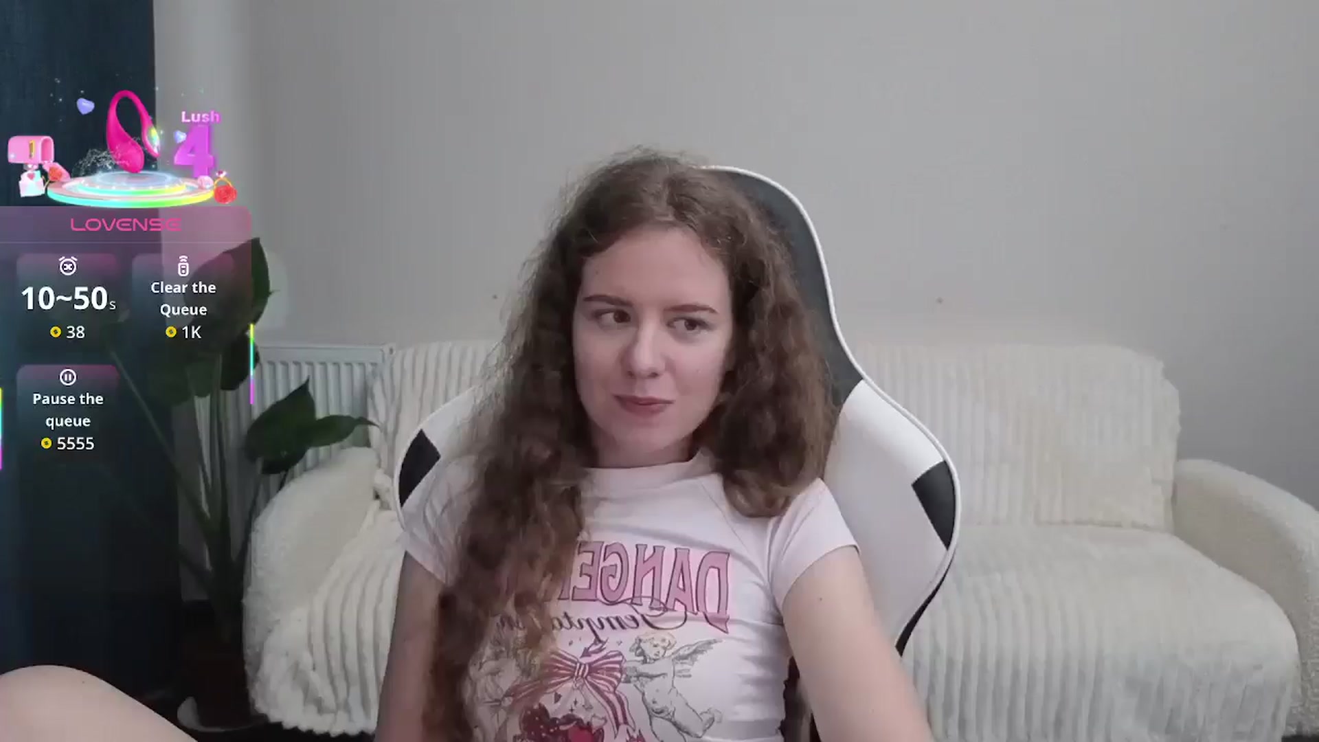 Gallery image thumbnail from BlueFlowerr's myfreecams stream on, 09/14/2025, 15:53 image 16 of 20