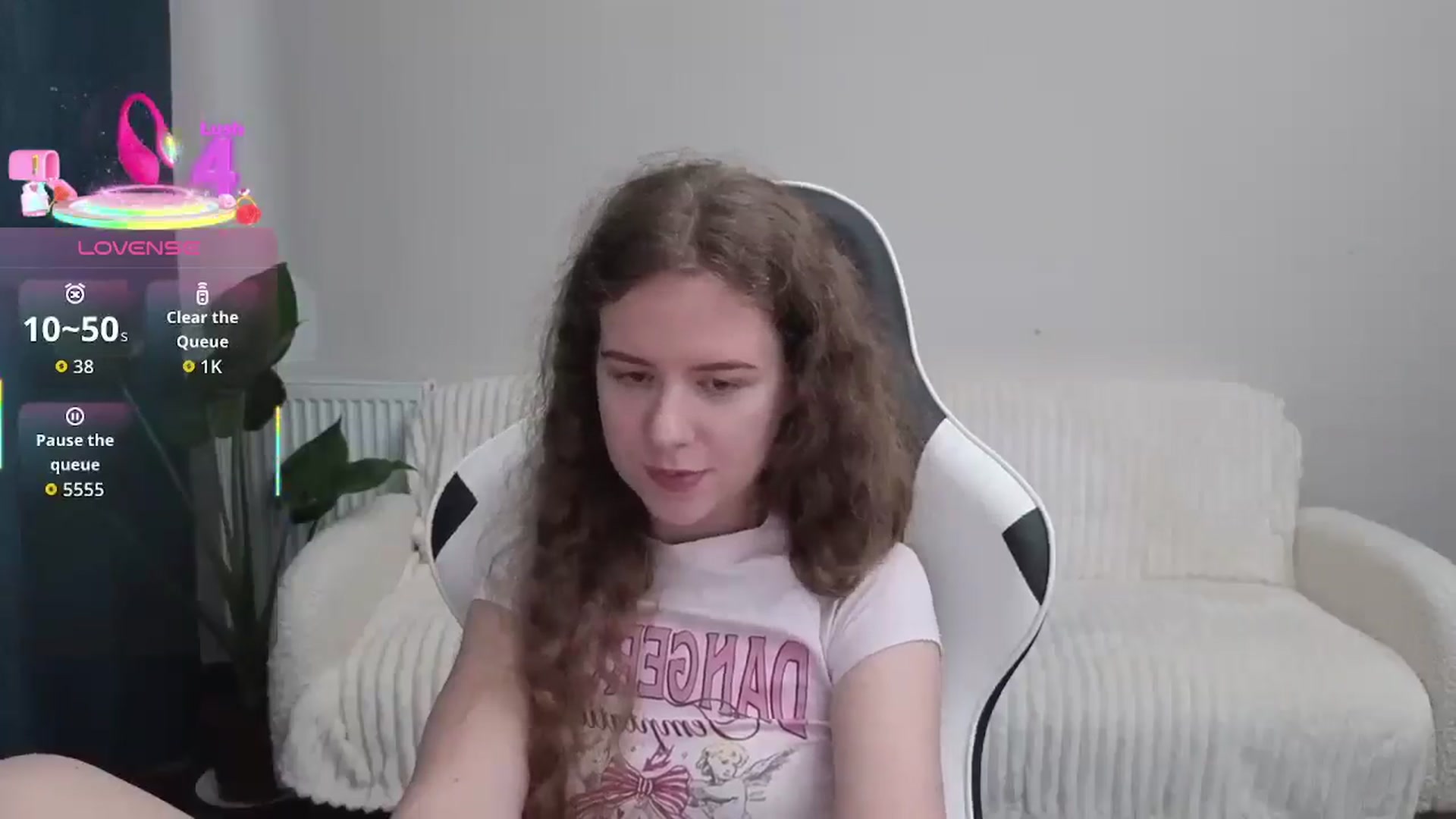 Gallery image thumbnail from BlueFlowerr's myfreecams stream on, 09/14/2025, 15:53 image 18 of 20