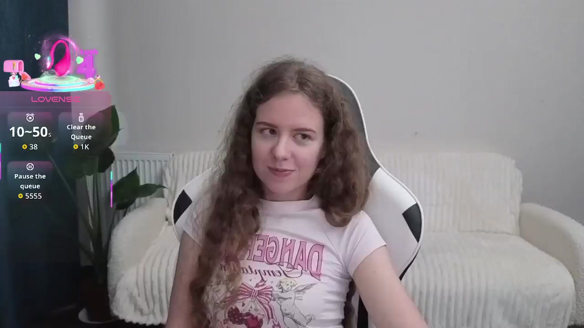Gallery image thumbnail from BlueFlowerr's myfreecams stream on, 09/14/2025, 15:53 image 15 of 20