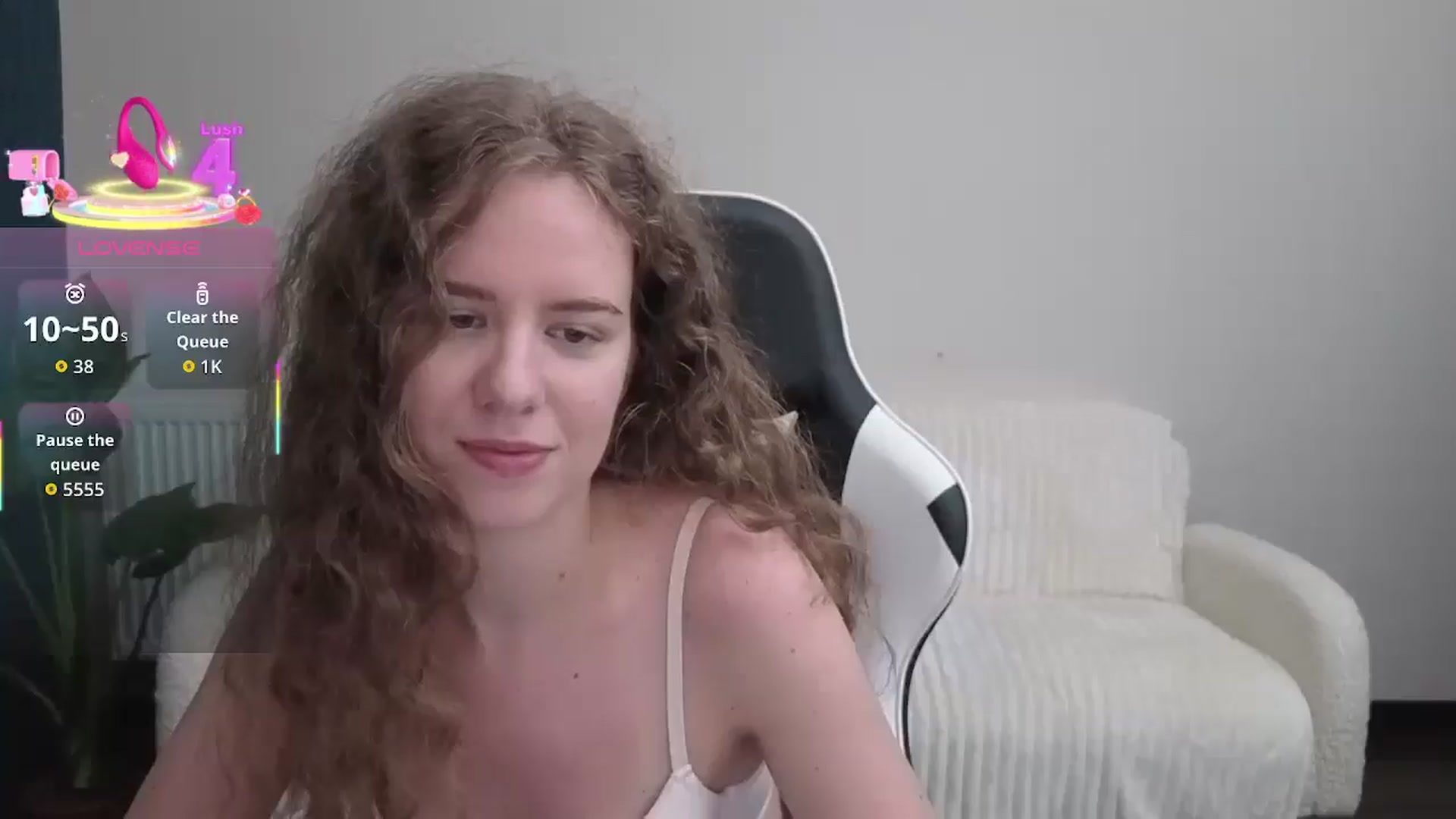 Gallery image thumbnail from BlueFlowerr's myfreecams stream on, 09/14/2025, 21:50 image 14 of 20