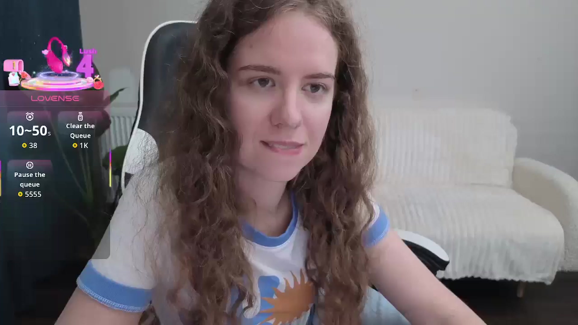 Gallery image thumbnail from BlueFlowerr's myfreecams stream on, 09/17/2025, 19:20 image 4 of 20
