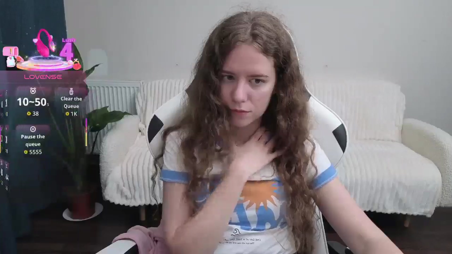 Gallery image thumbnail from BlueFlowerr's myfreecams stream on, 09/17/2025, 19:20 image 18 of 20