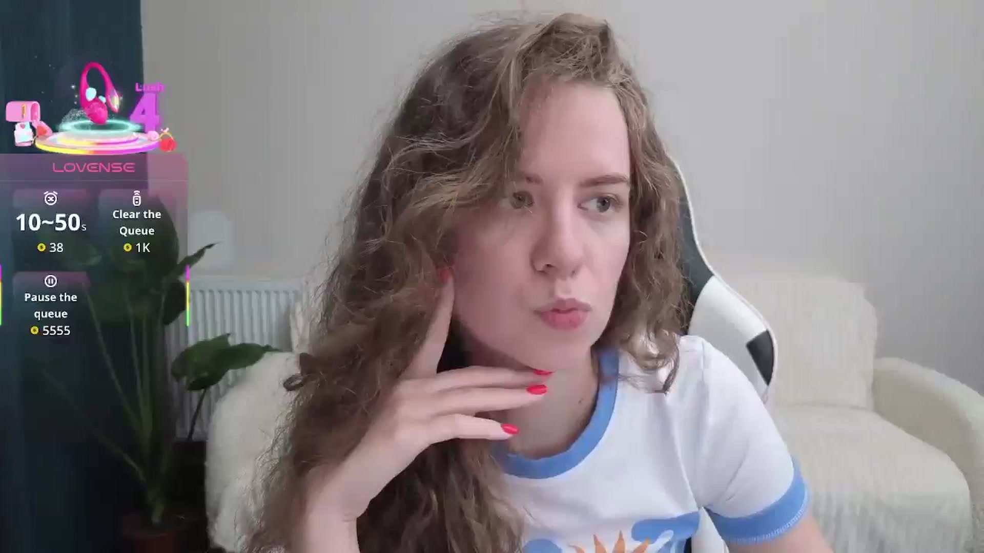 Gallery image thumbnail from BlueFlowerr's myfreecams stream on, 09/17/2025, 22:26 image 14 of 20