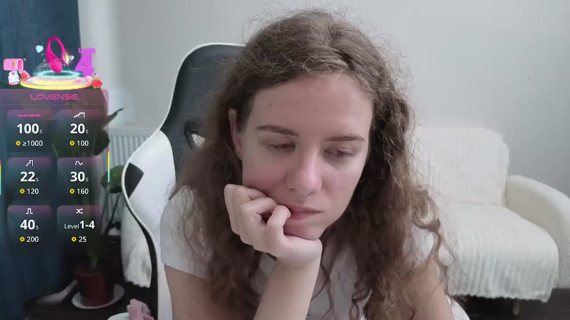 Gallery image thumbnail from BlueFlowerr's myfreecams stream on, 09/18/2025, 14:42 image 12 of 20