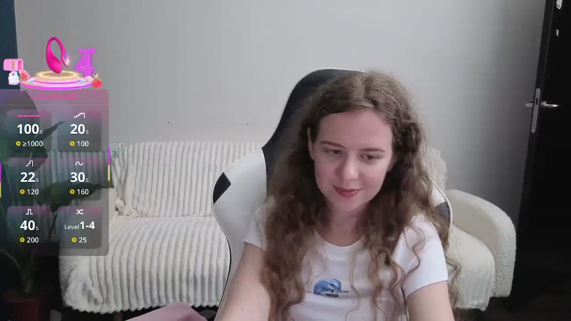 Gallery image thumbnail from BlueFlowerr's myfreecams stream on, 09/18/2025, 21:29 image 19 of 20