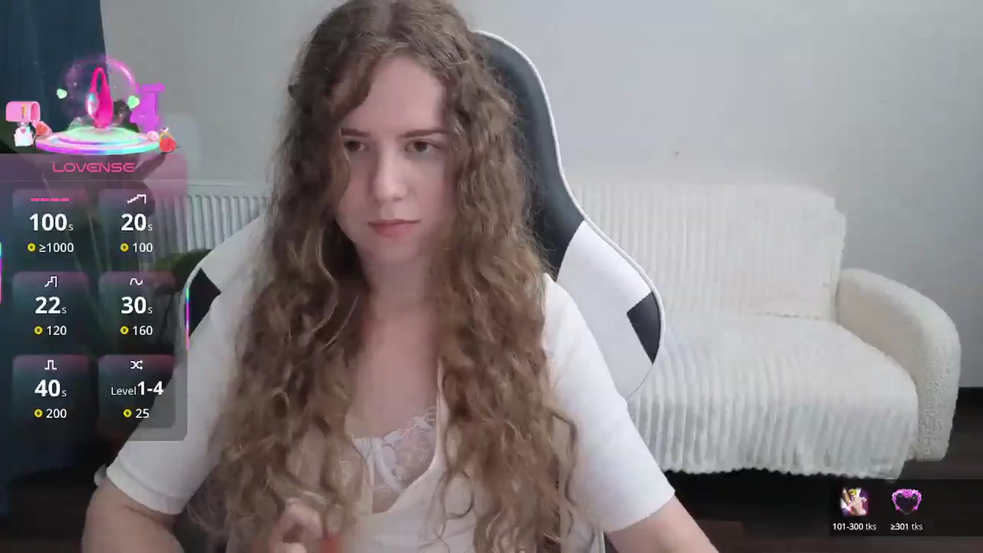Gallery image thumbnail from BlueFlowerr's myfreecams stream on, 09/19/2025, 18:29 image 6 of 20