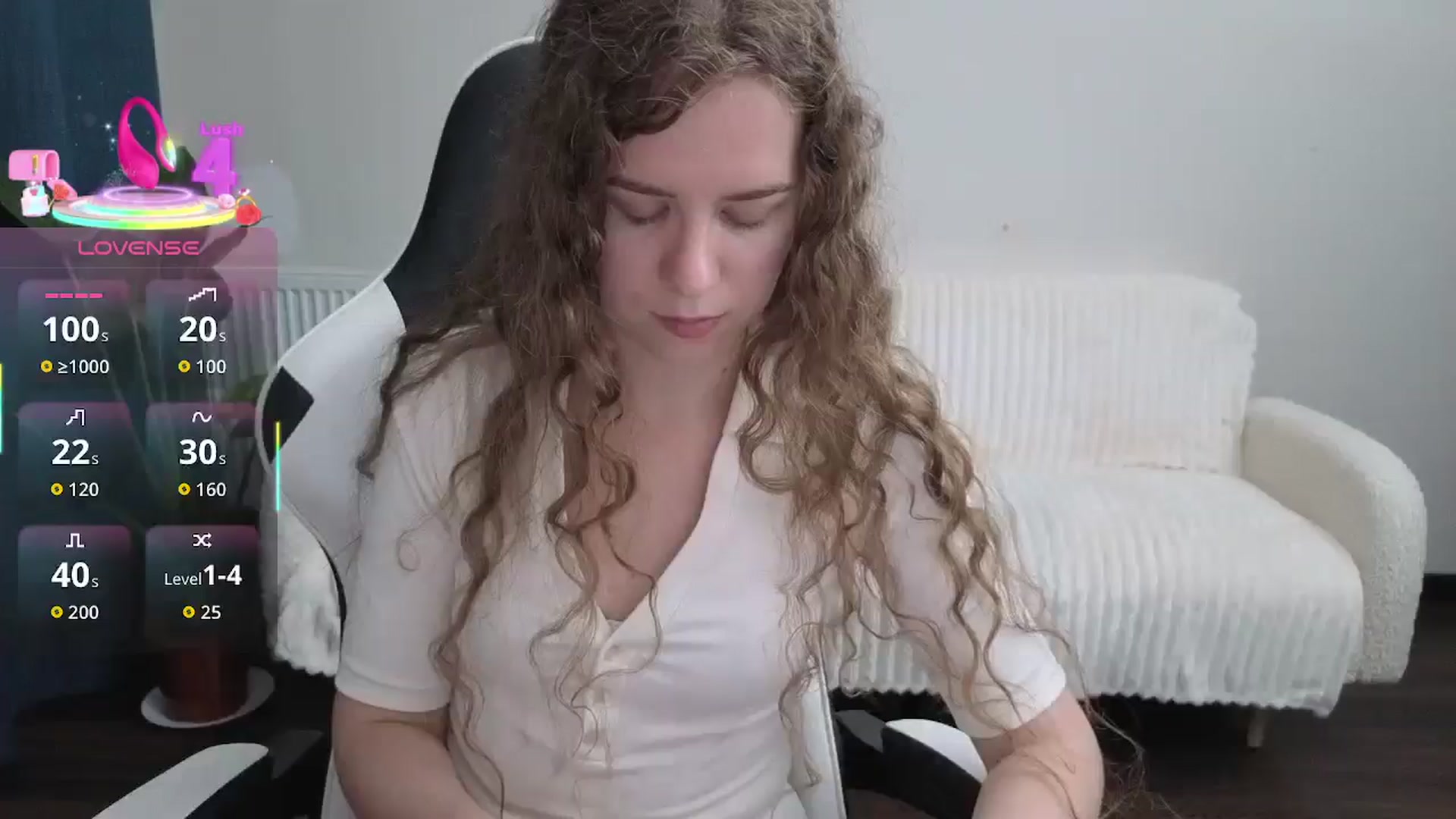 Gallery image thumbnail from BlueFlowerr's myfreecams stream on, 09/19/2025, 18:29 image 1 of 20