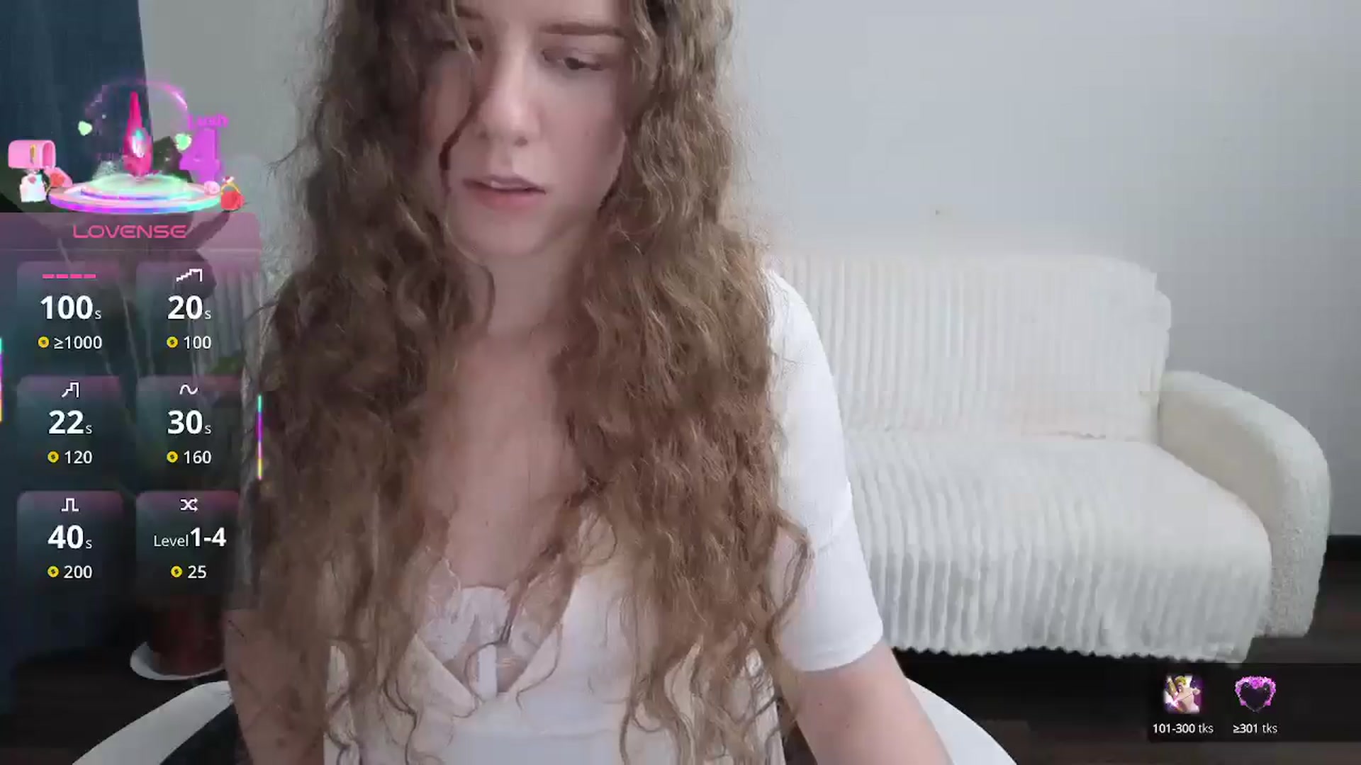 Gallery image thumbnail from BlueFlowerr's myfreecams stream on, 09/19/2025, 18:29 image 18 of 20