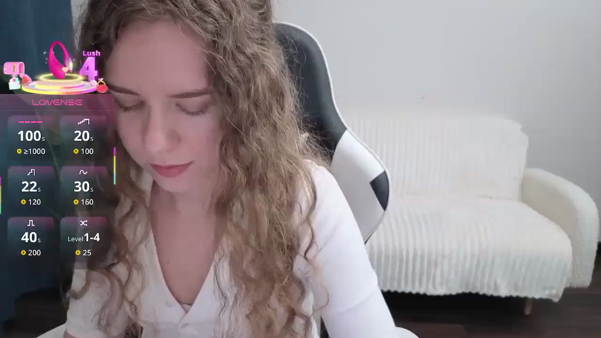 Gallery image thumbnail from BlueFlowerr's myfreecams stream on, 09/19/2025, 20:18 image 3 of 20