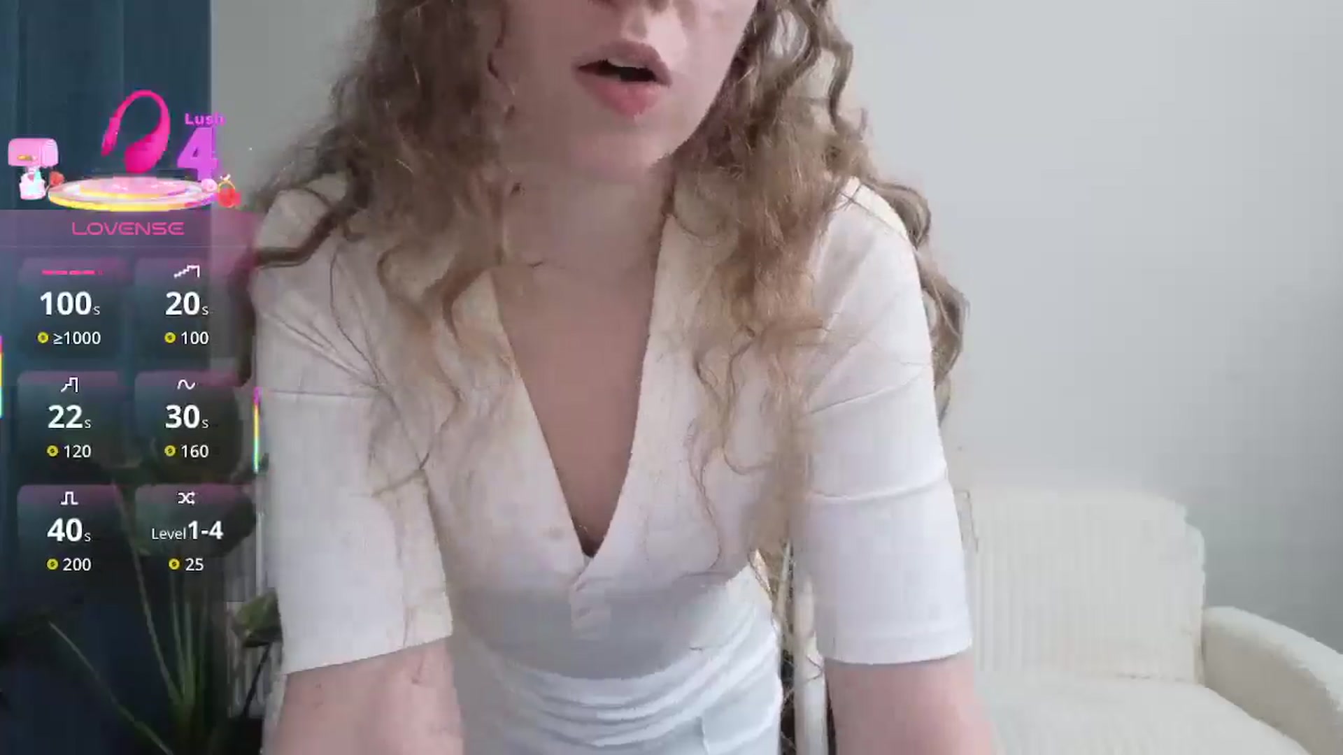 Gallery image thumbnail from BlueFlowerr's myfreecams stream on, 09/19/2025, 22:30 image 3 of 20