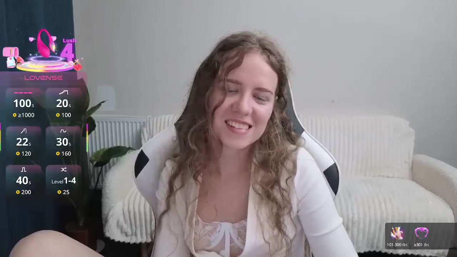Gallery image thumbnail from BlueFlowerr's myfreecams stream on, 09/19/2025, 22:30 image 8 of 20