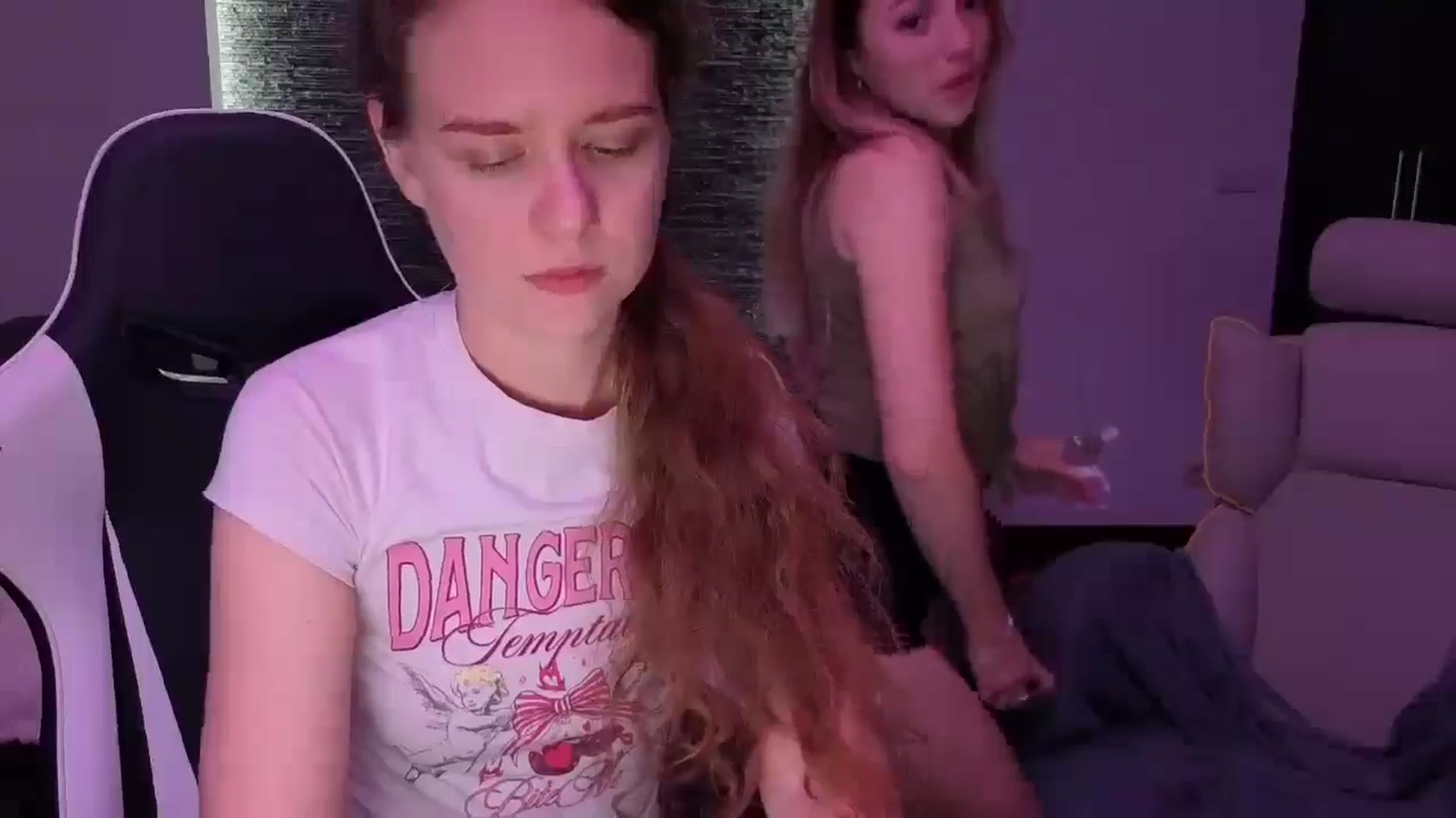 Gallery image thumbnail from BlueFlowerr's myfreecams stream on, 09/20/2025, 20:52 image 10 of 20
