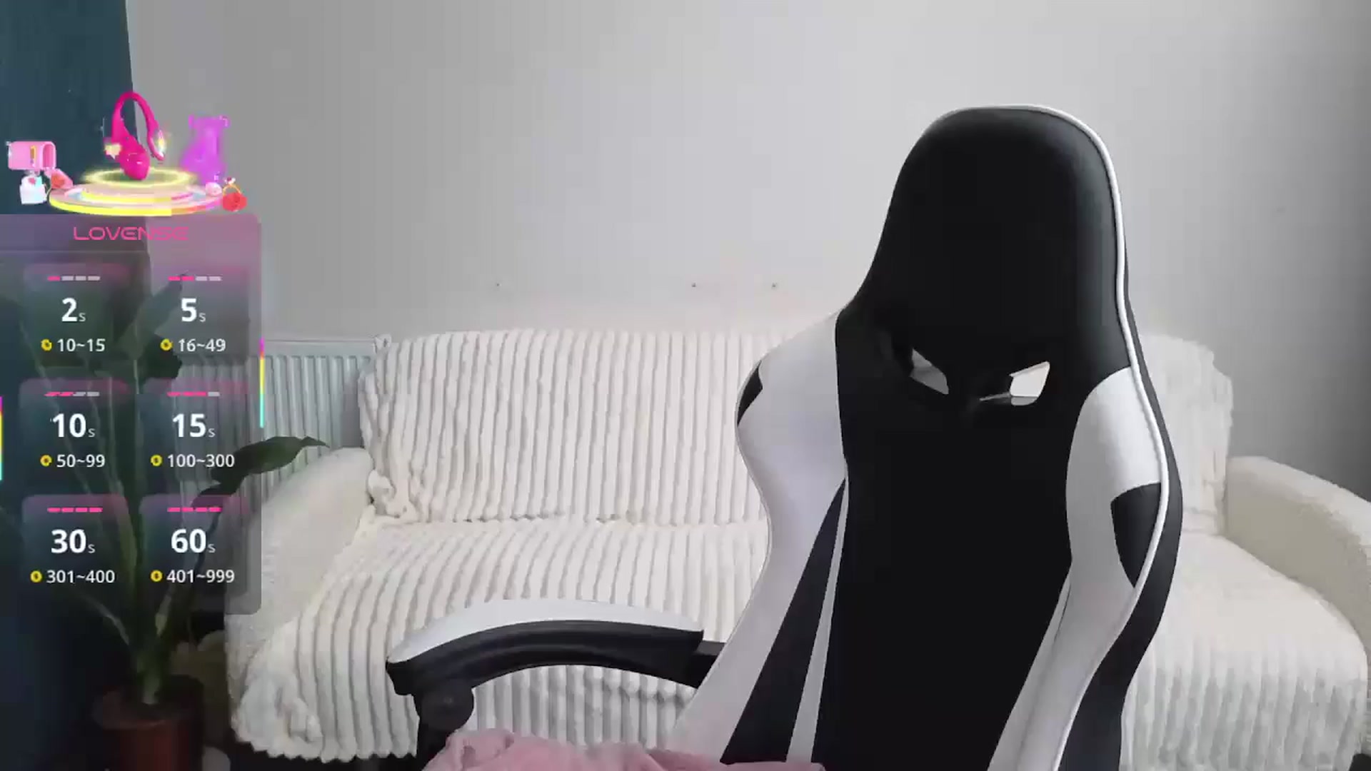 Gallery image thumbnail from BlueFlowerr's myfreecams stream on, 09/26/2025, 16:32 image 12 of 20