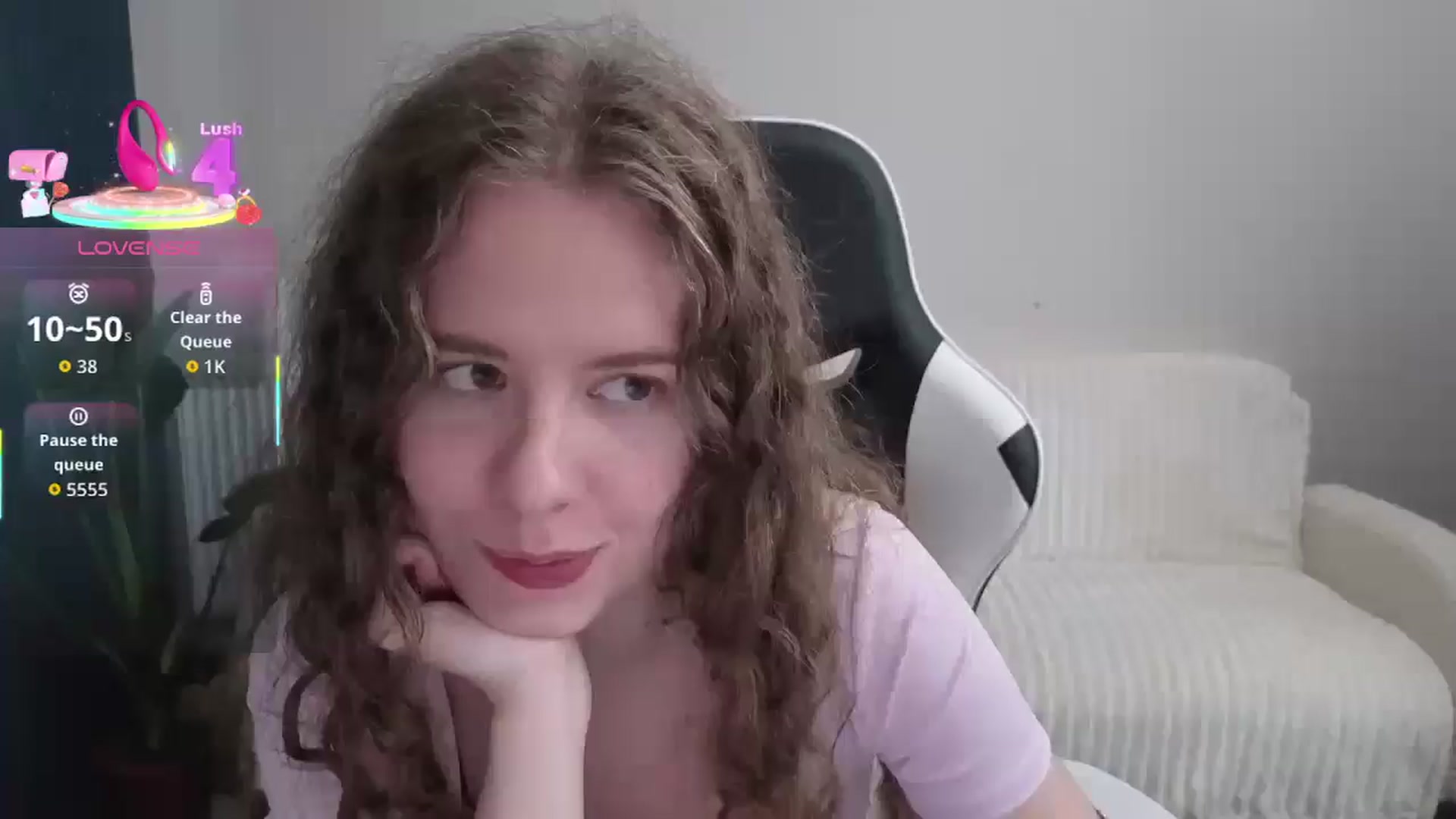 Gallery image thumbnail from BlueFlowerr's myfreecams stream on, 09/26/2025, 16:32 image 5 of 20