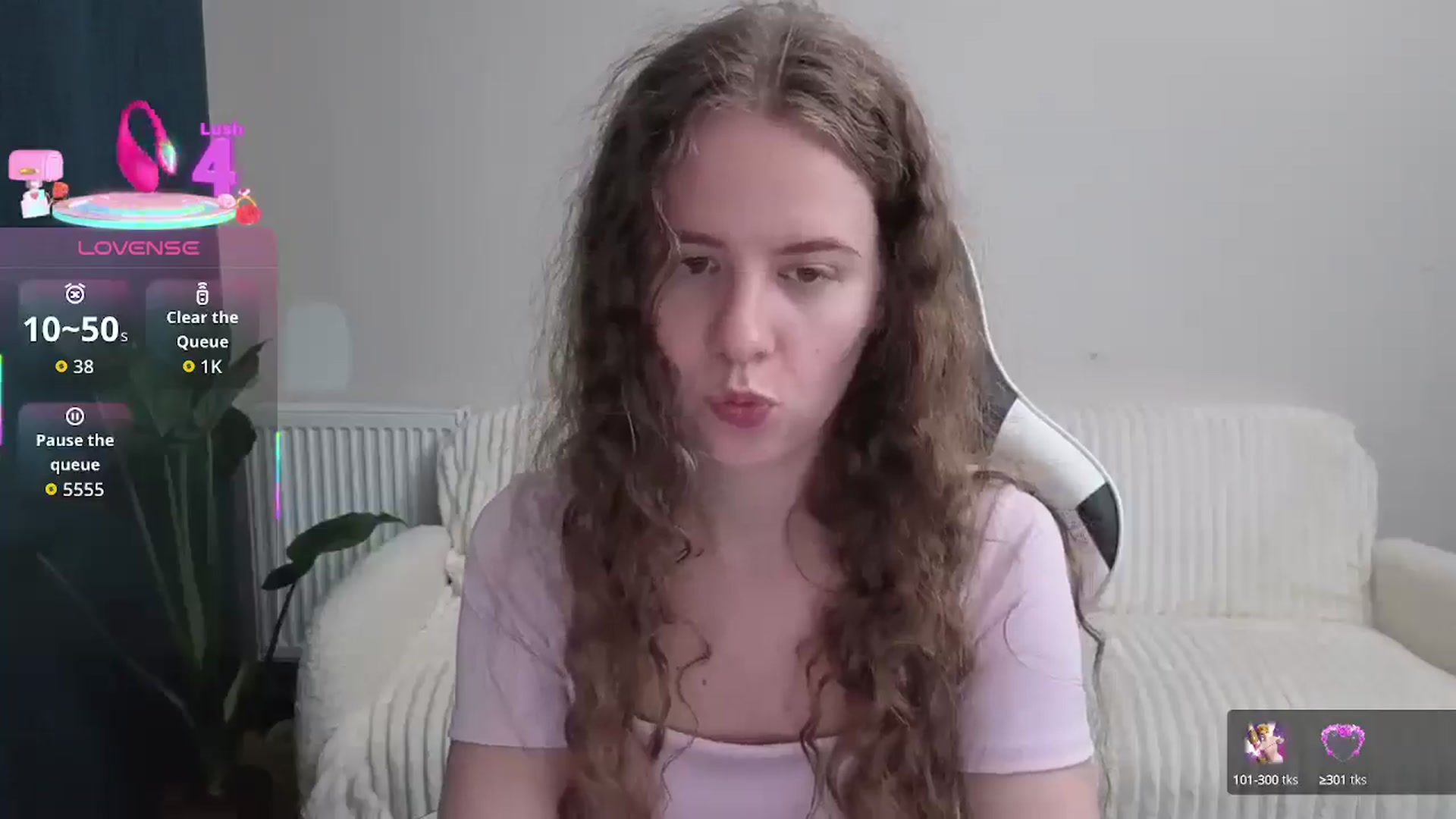 Gallery image thumbnail from BlueFlowerr's myfreecams stream on, 09/26/2025, 20:16 image 10 of 20