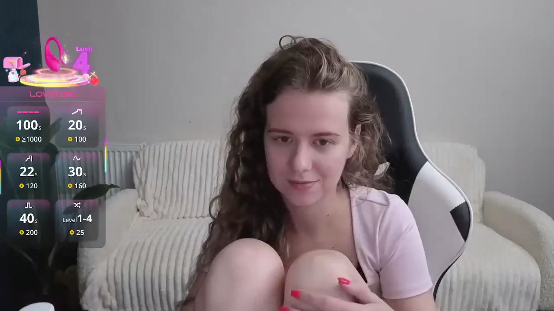Gallery image thumbnail from BlueFlowerr's myfreecams stream on, 09/26/2025, 21:59 image 18 of 20