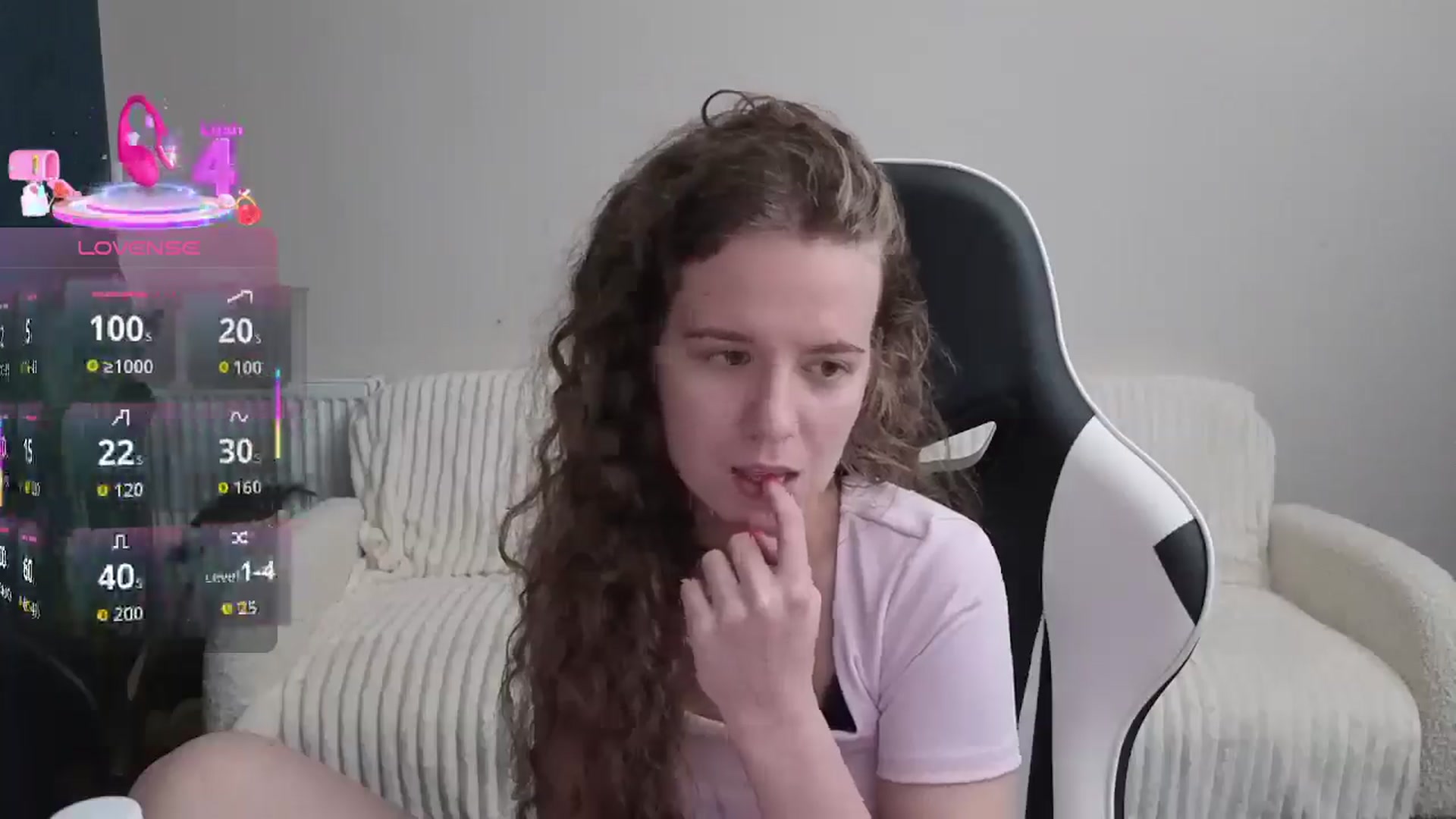Gallery image thumbnail from BlueFlowerr's myfreecams stream on, 09/26/2025, 21:59 image 19 of 20