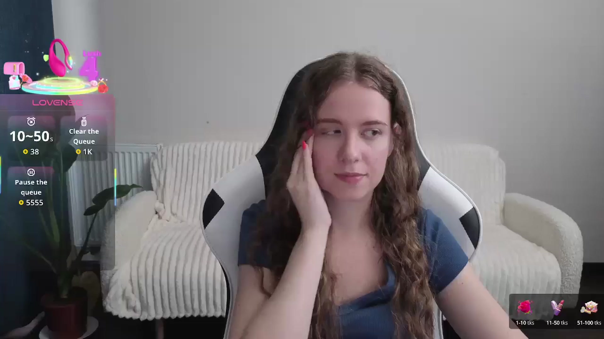 Gallery image thumbnail from BlueFlowerr's myfreecams stream on, 09/27/2025, 14:50 image 8 of 20