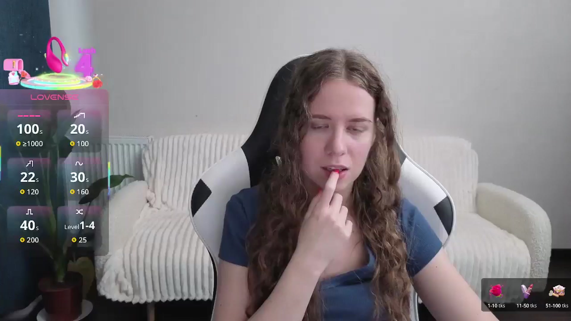 Gallery image thumbnail from BlueFlowerr's myfreecams stream on, 09/27/2025, 14:50 image 9 of 20