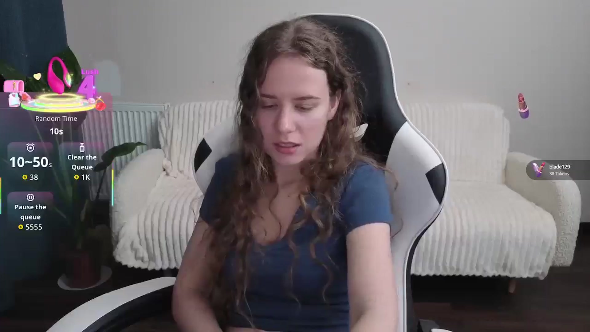 Gallery image thumbnail from BlueFlowerr's myfreecams stream on, 09/27/2025, 16:43 image 19 of 20