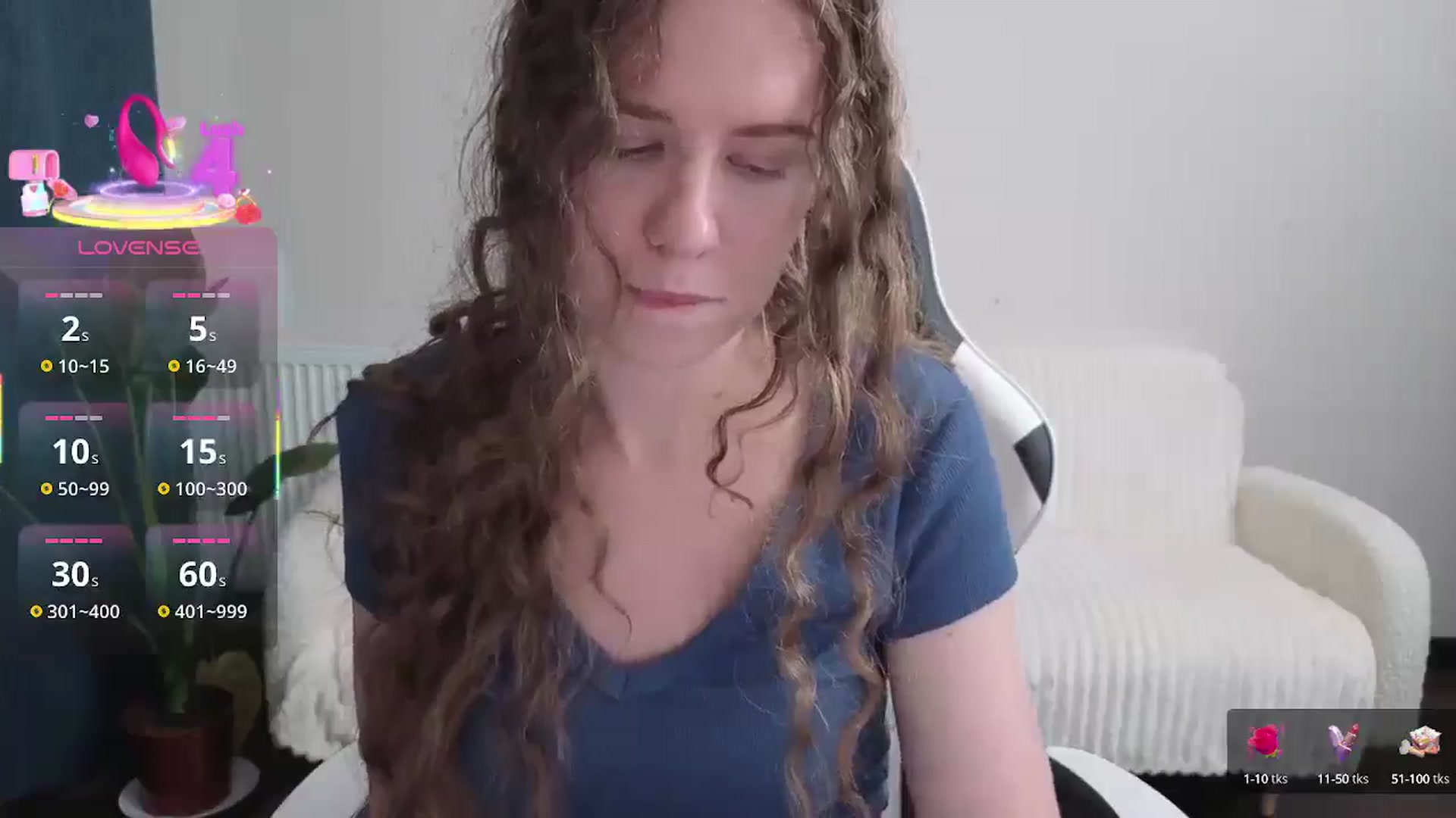 Gallery image thumbnail from BlueFlowerr's myfreecams stream on, 09/27/2025, 16:43 image 10 of 20