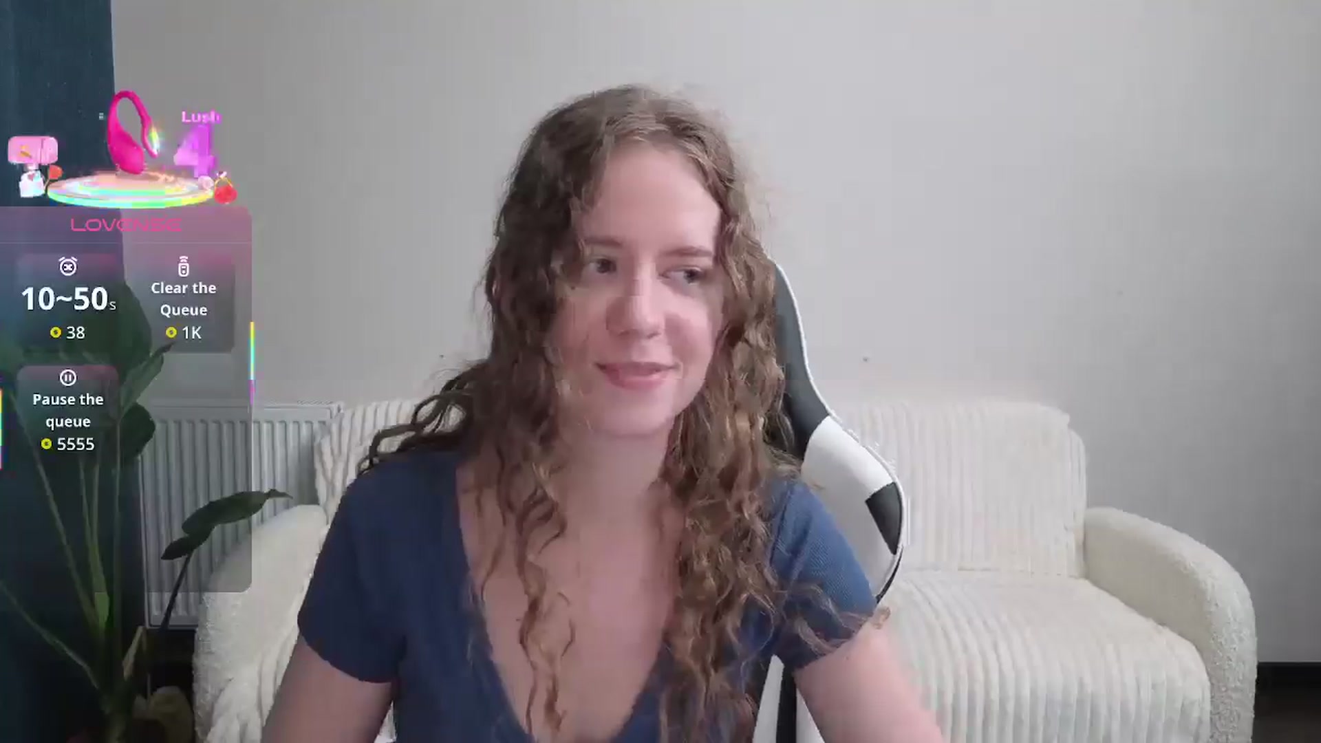 Gallery image thumbnail from BlueFlowerr's myfreecams stream on, 09/27/2025, 19:41 image 15 of 20