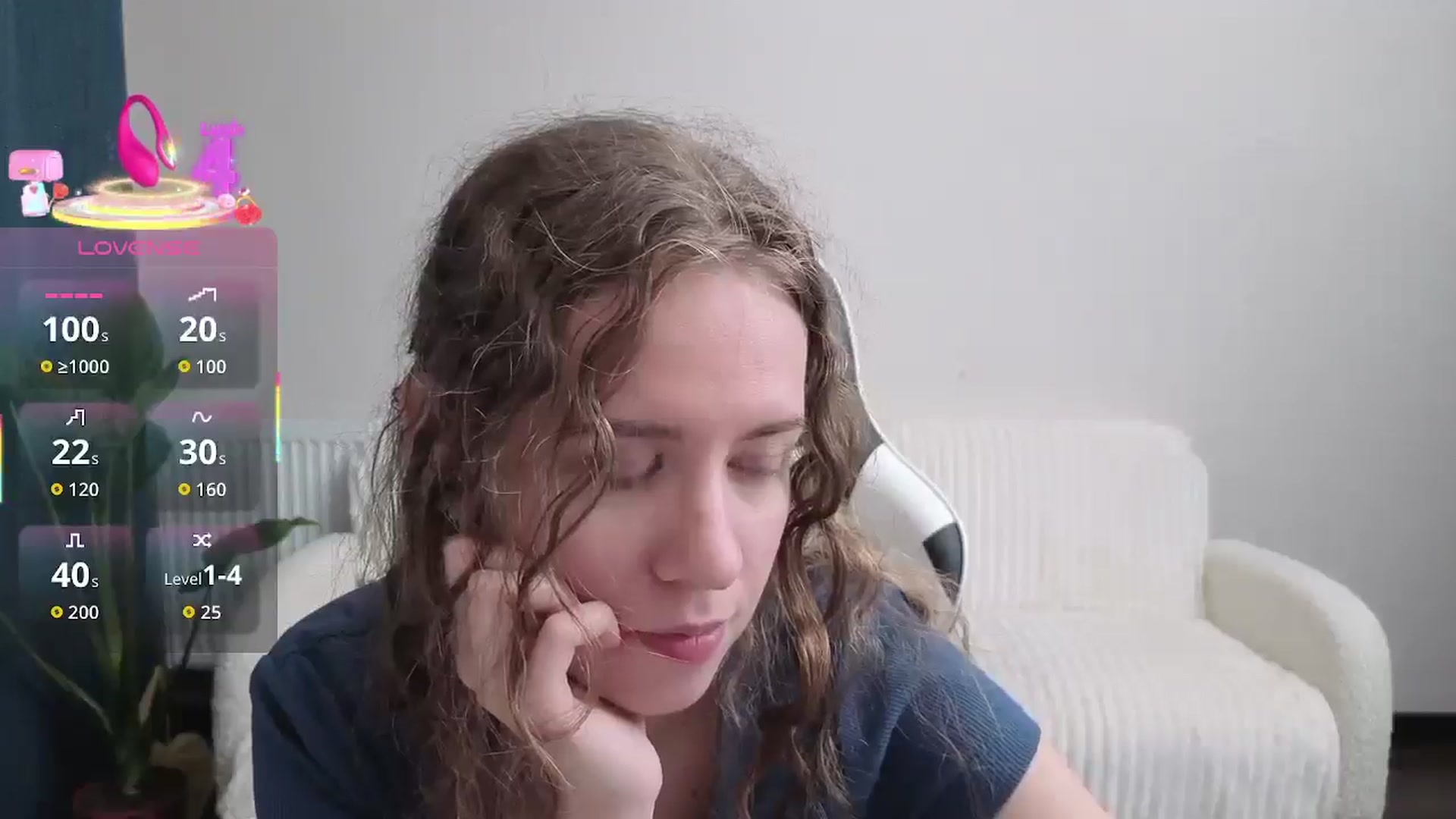 Gallery image thumbnail from BlueFlowerr's myfreecams stream on, 09/27/2025, 21:37 image 3 of 20