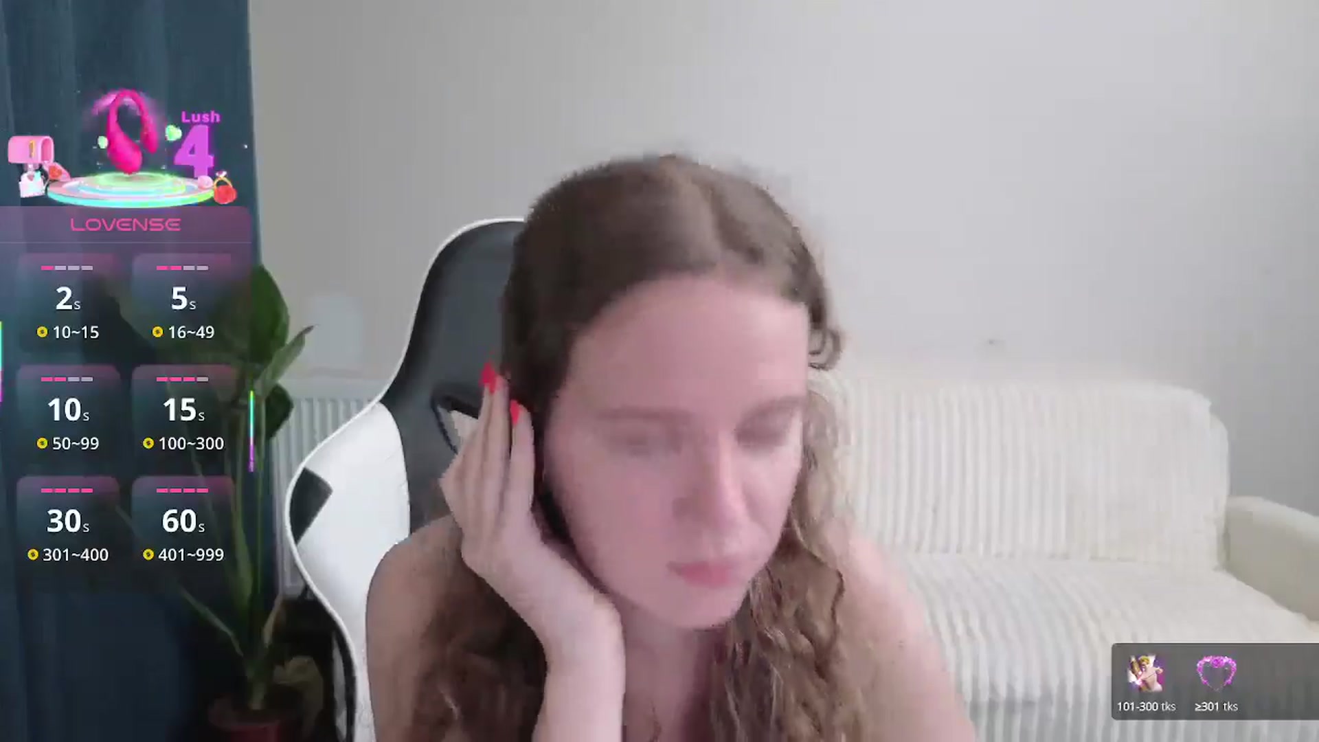 Gallery image thumbnail from BlueFlowerr's myfreecams stream on, 09/27/2025, 22:00 image 5 of 20