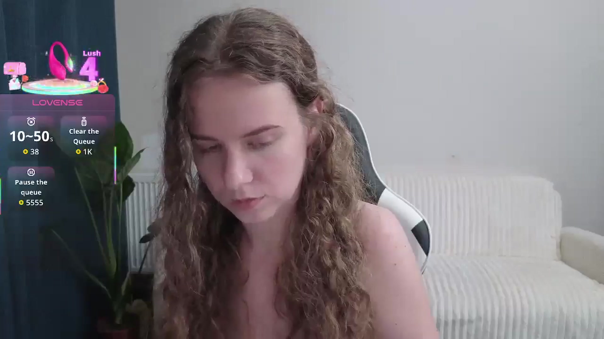 Gallery image thumbnail from BlueFlowerr's myfreecams stream on, 09/27/2025, 22:00 image 9 of 20