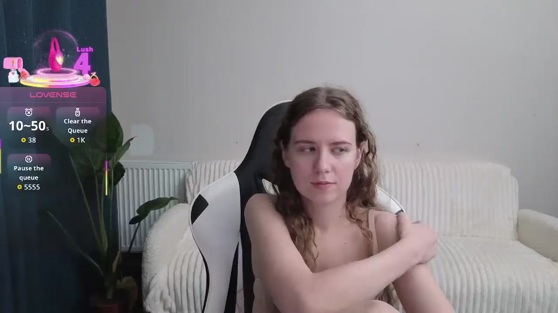 Gallery image thumbnail from BlueFlowerr's myfreecams stream on, 09/27/2025, 22:00 image 18 of 20