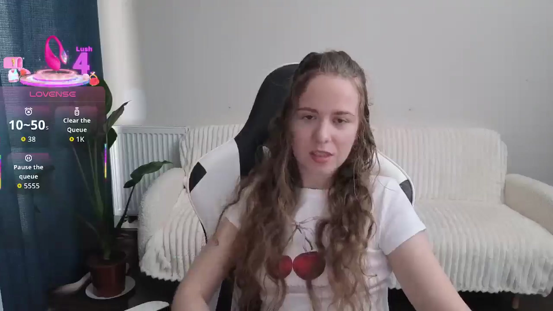Gallery image thumbnail from BlueFlowerr's myfreecams stream on, 09/28/2025, 14:10 image 8 of 20