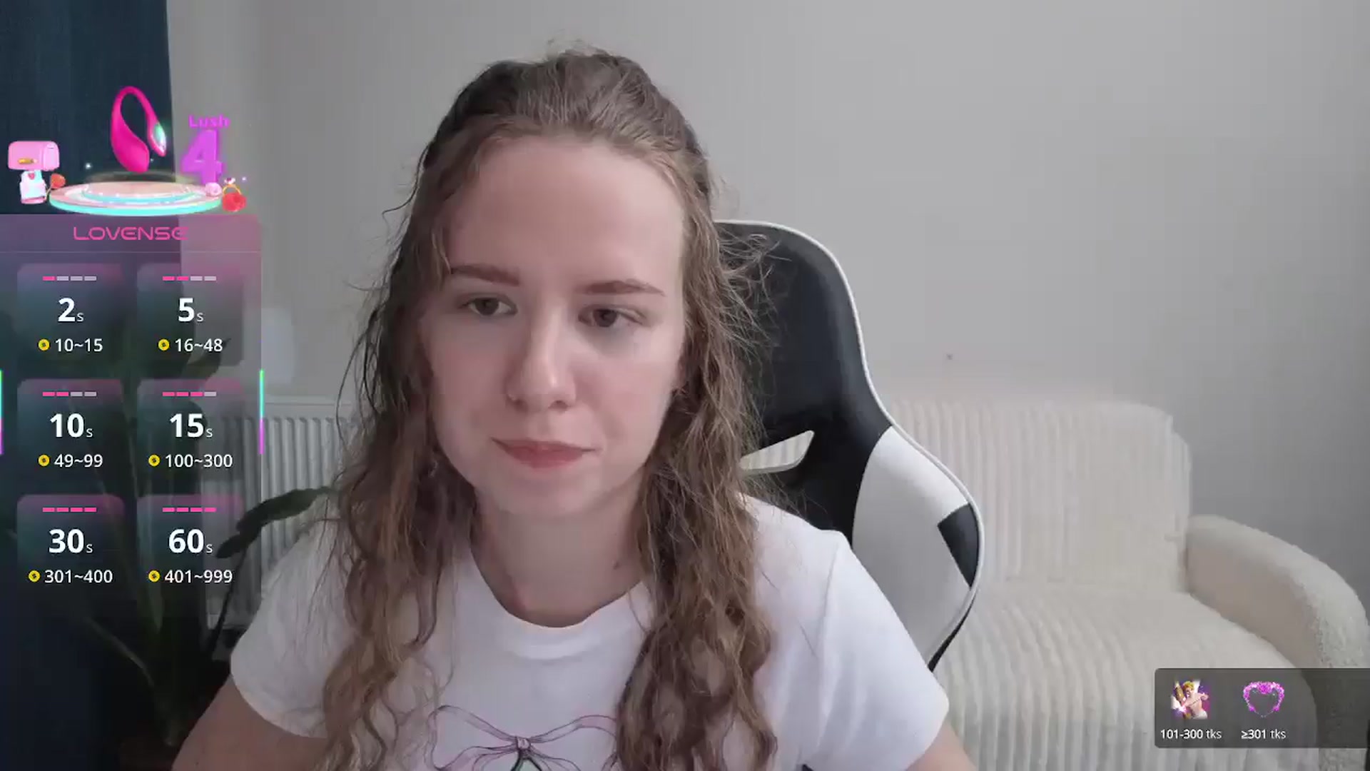 Gallery image thumbnail from BlueFlowerr's myfreecams stream on, 09/28/2025, 16:03 image 6 of 20