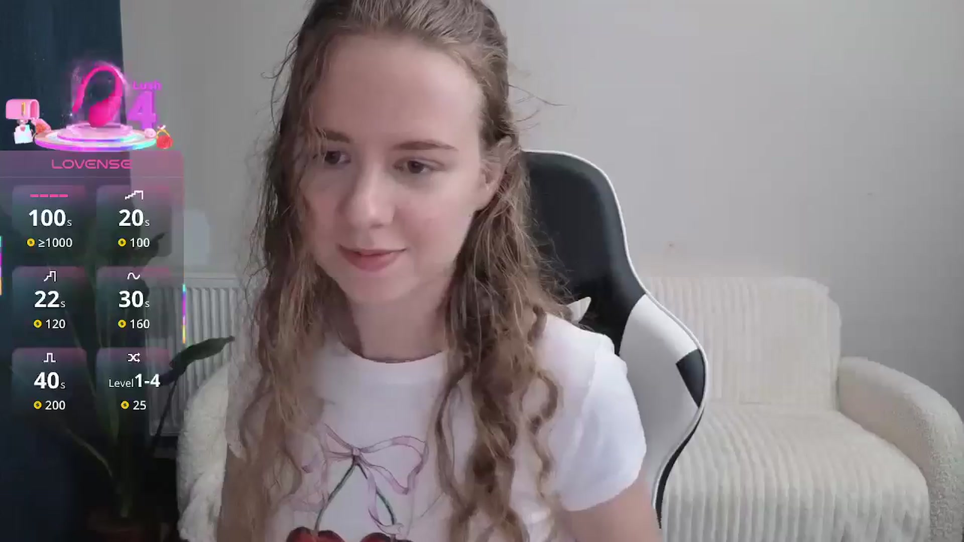 Gallery image thumbnail from BlueFlowerr's myfreecams stream on, 09/28/2025, 16:03 image 18 of 20