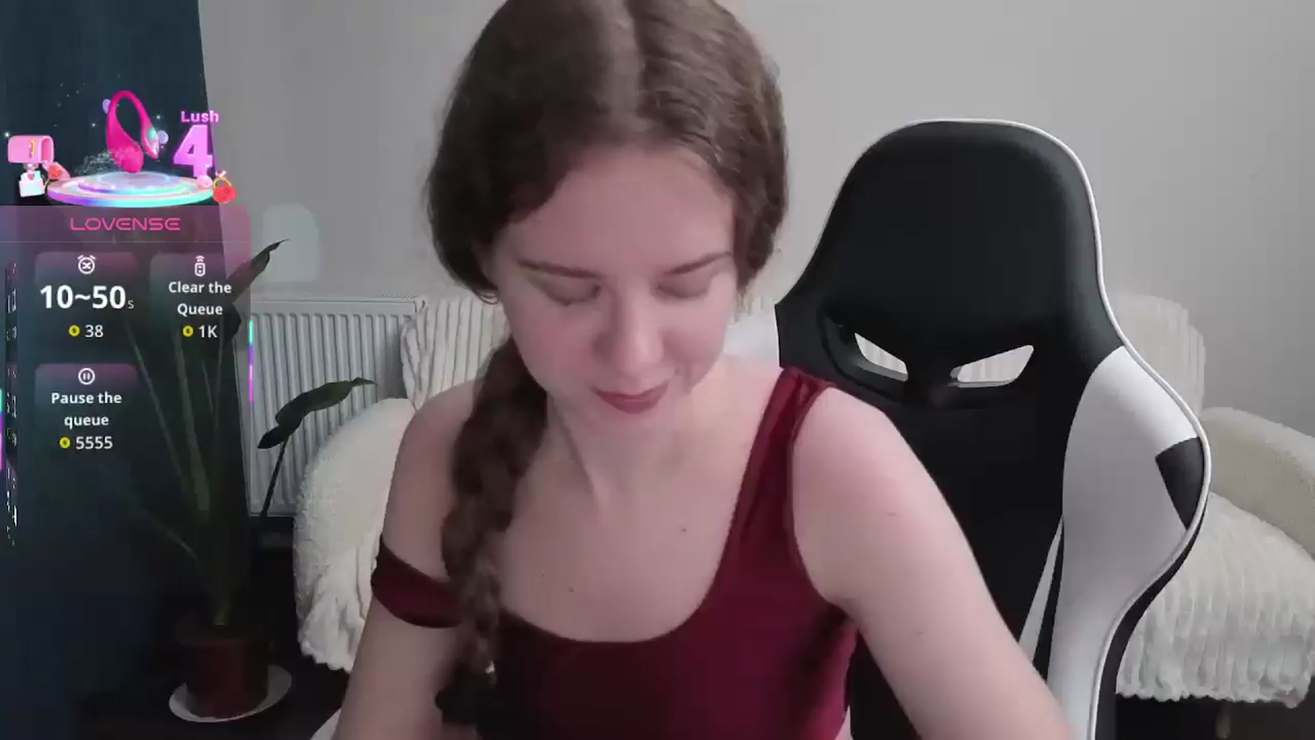 Gallery image thumbnail from BlueFlowerr's myfreecams stream on, 09/29/2025, 16:39 image 10 of 20
