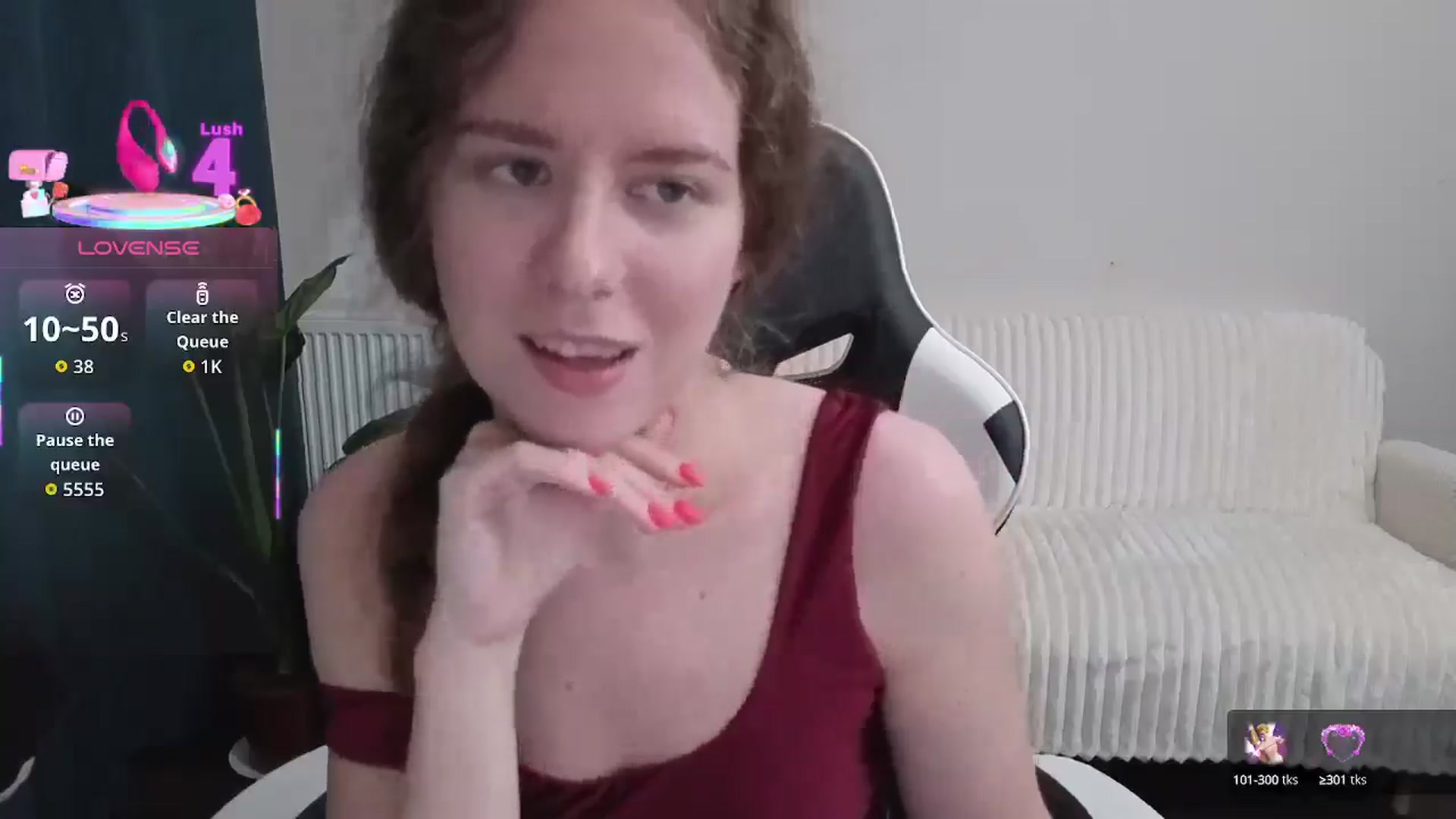 Gallery image thumbnail from BlueFlowerr's myfreecams stream on, 09/29/2025, 22:13 image 4 of 20