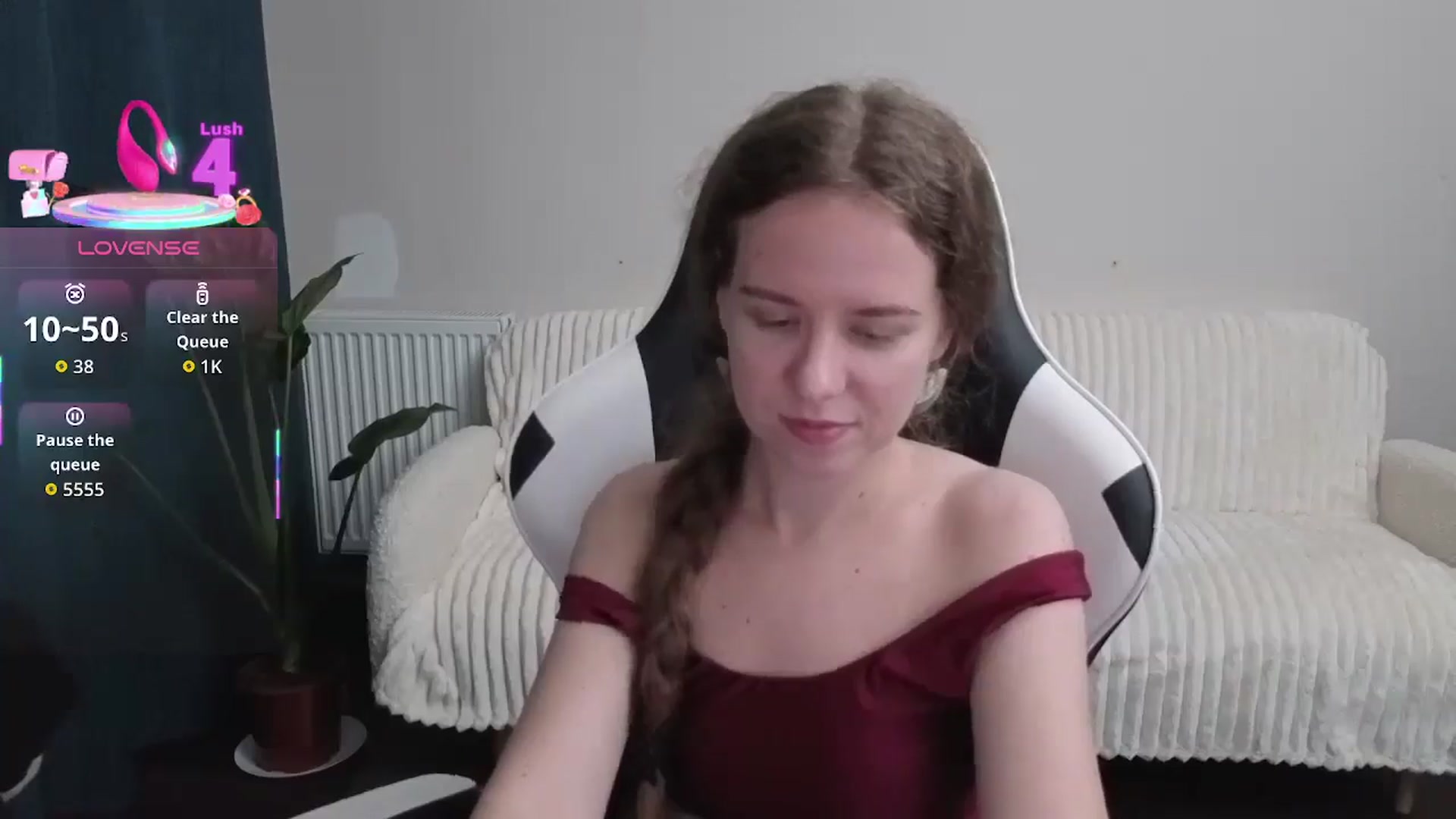 Gallery image thumbnail from BlueFlowerr's myfreecams stream on, 09/29/2025, 22:13 image 13 of 20