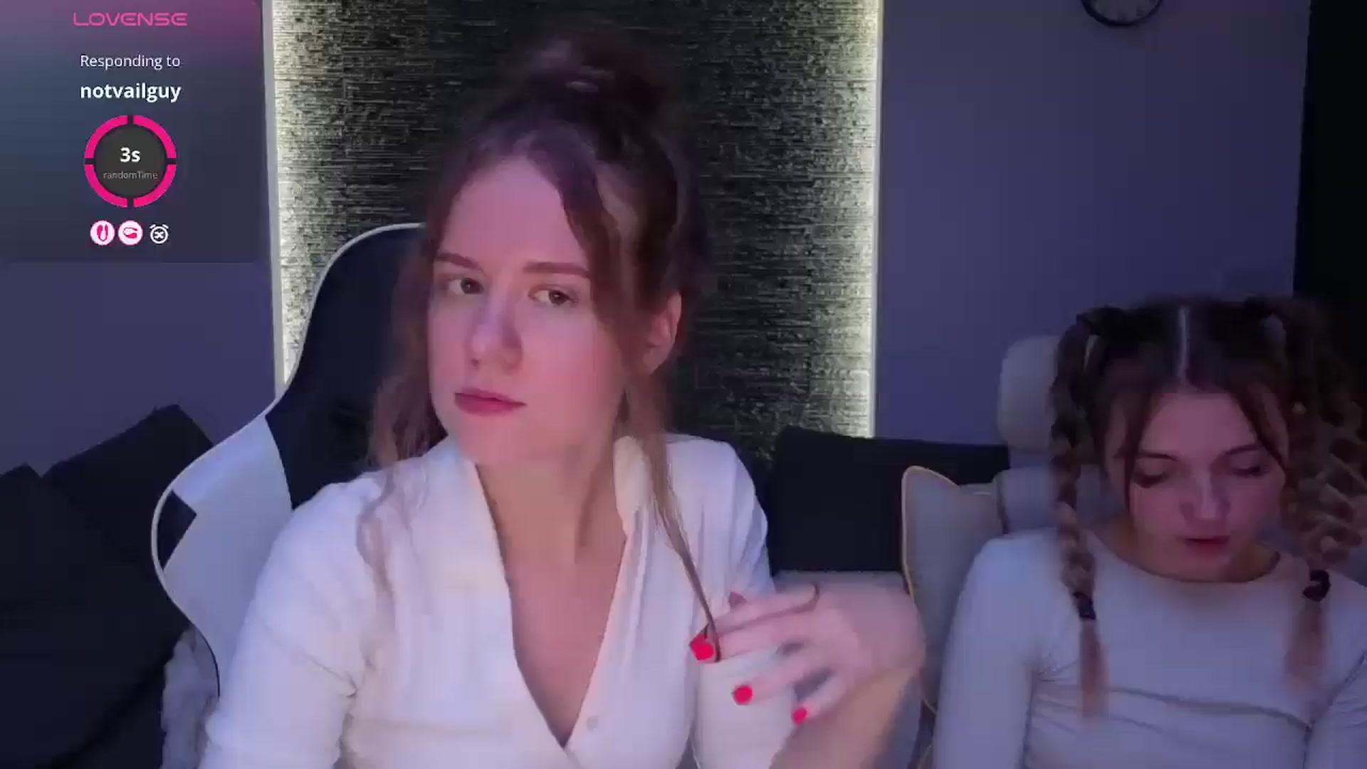Gallery image thumbnail from BlueFlowerr's myfreecams stream on, 09/30/2025, 20:32 image 1 of 20