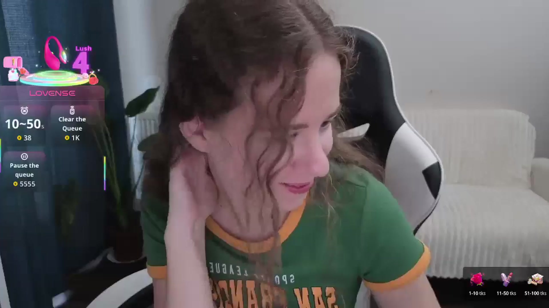 Gallery image thumbnail from BlueFlowerr's myfreecams stream on, 10/02/2025, 14:16 image 20 of 20